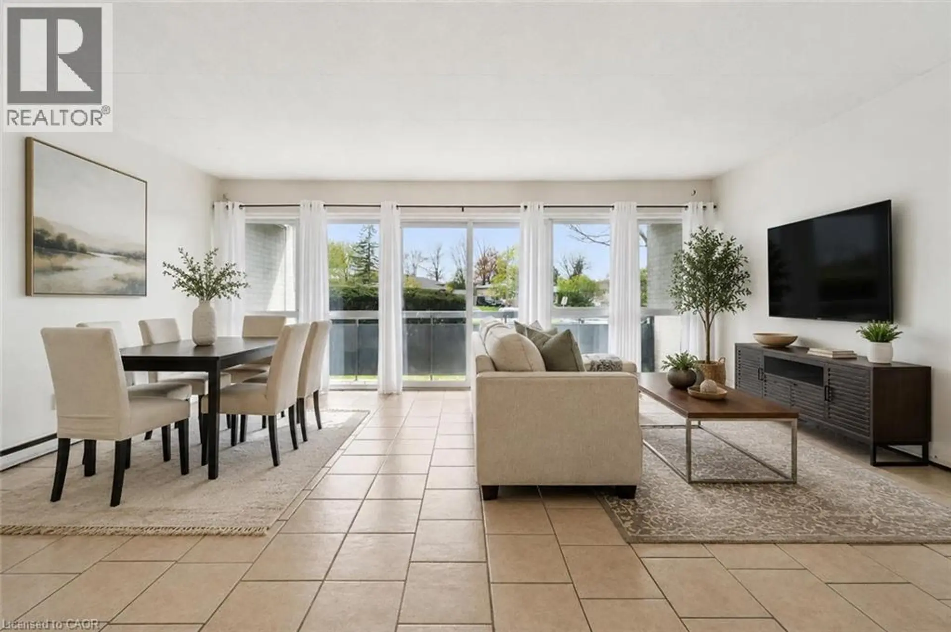 #307 91 CONROY Crescent - Image 1