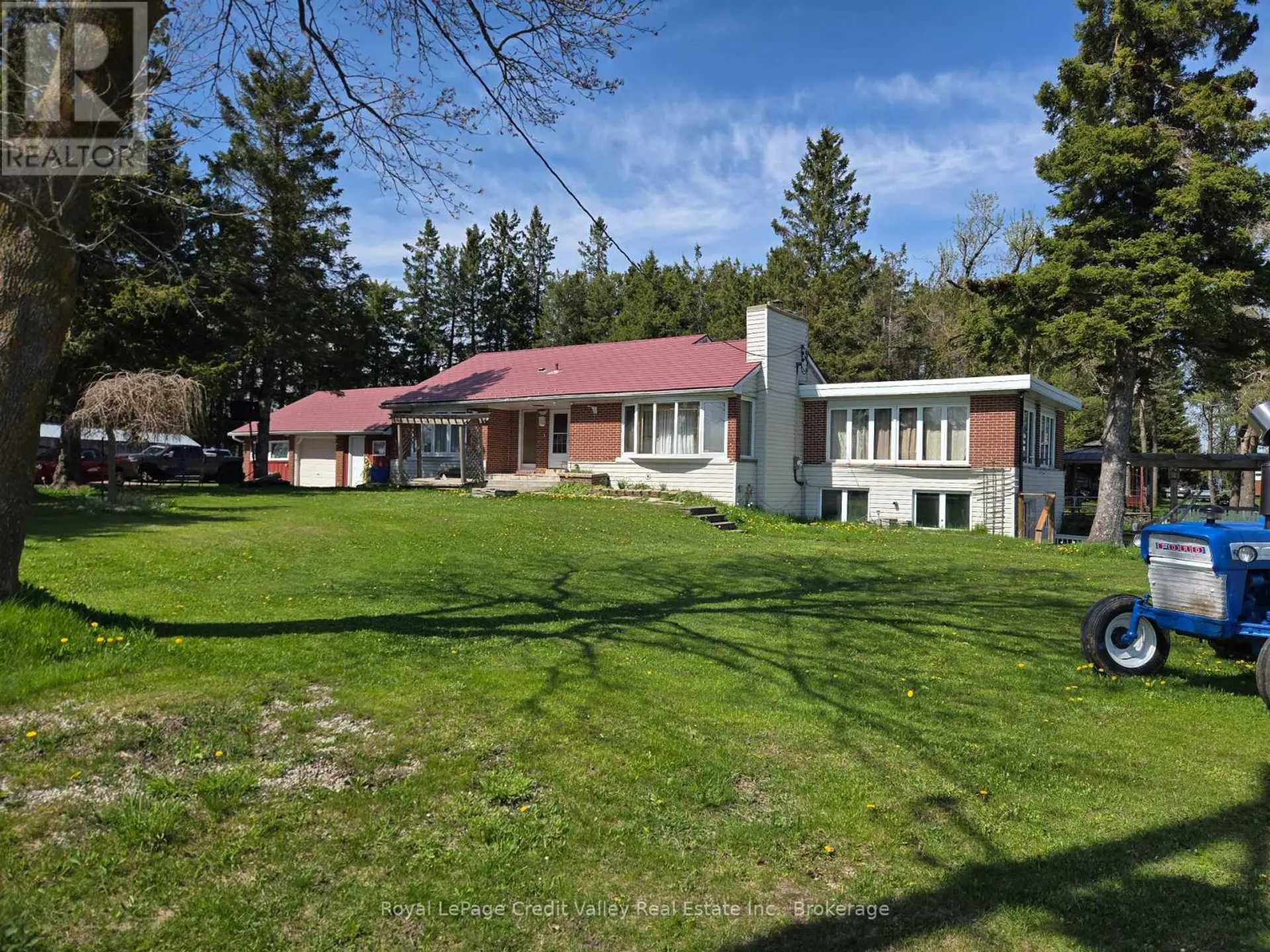 159123 HIGHWAY 10 - Image 1
