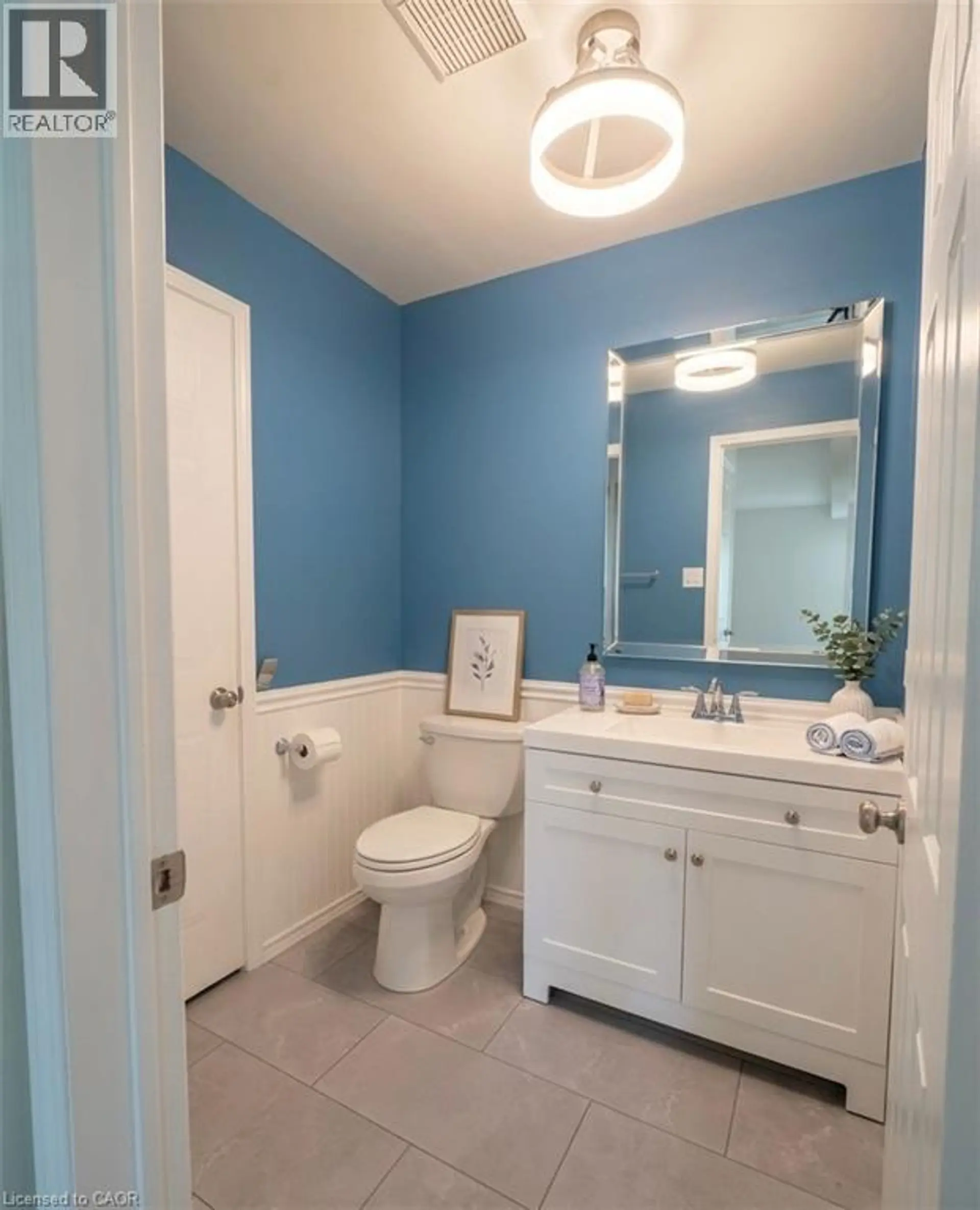 #126 458 JANEFIELD Avenue - Image 12