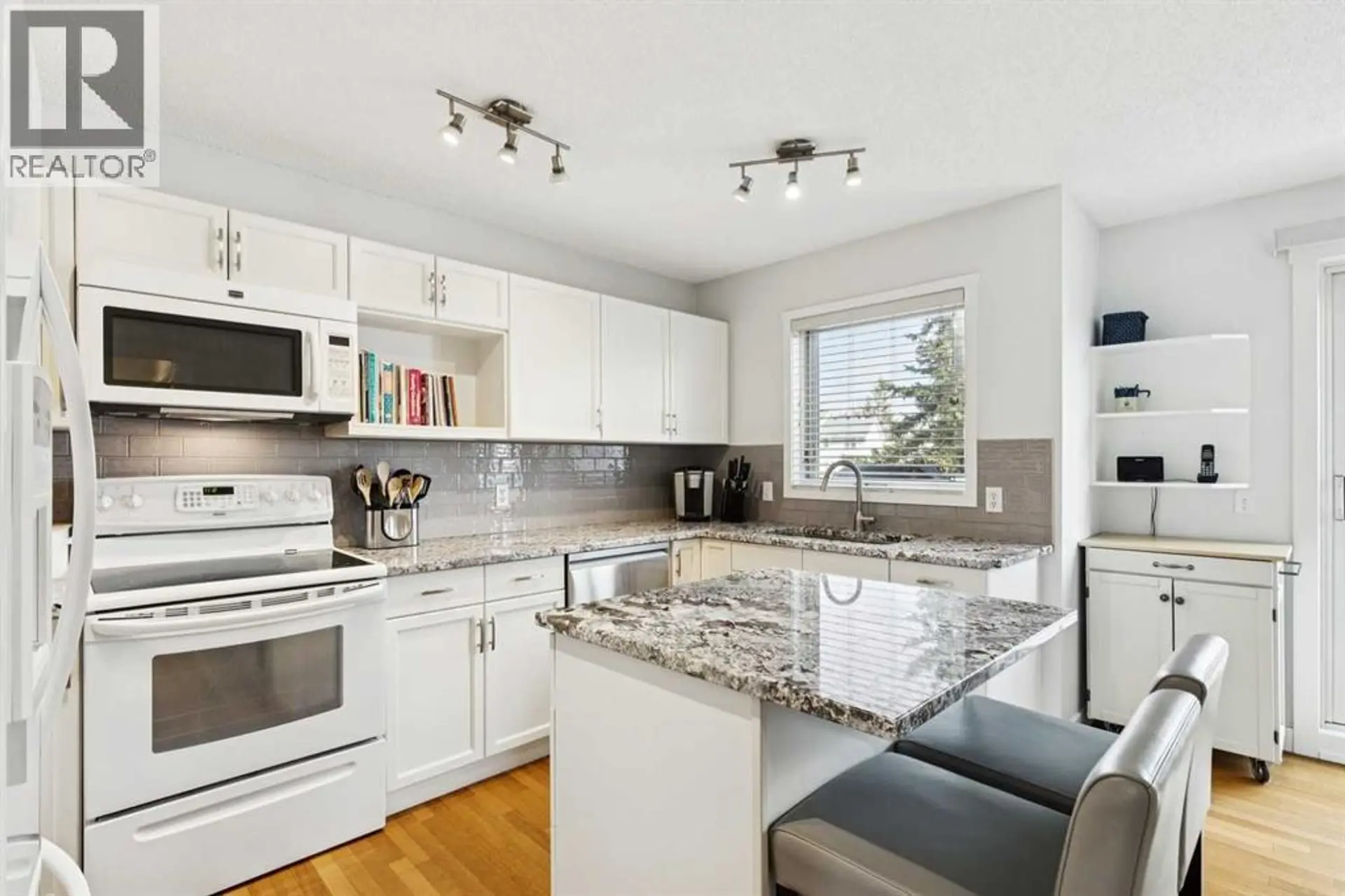 20 Stradwick Rise SW - Image 5