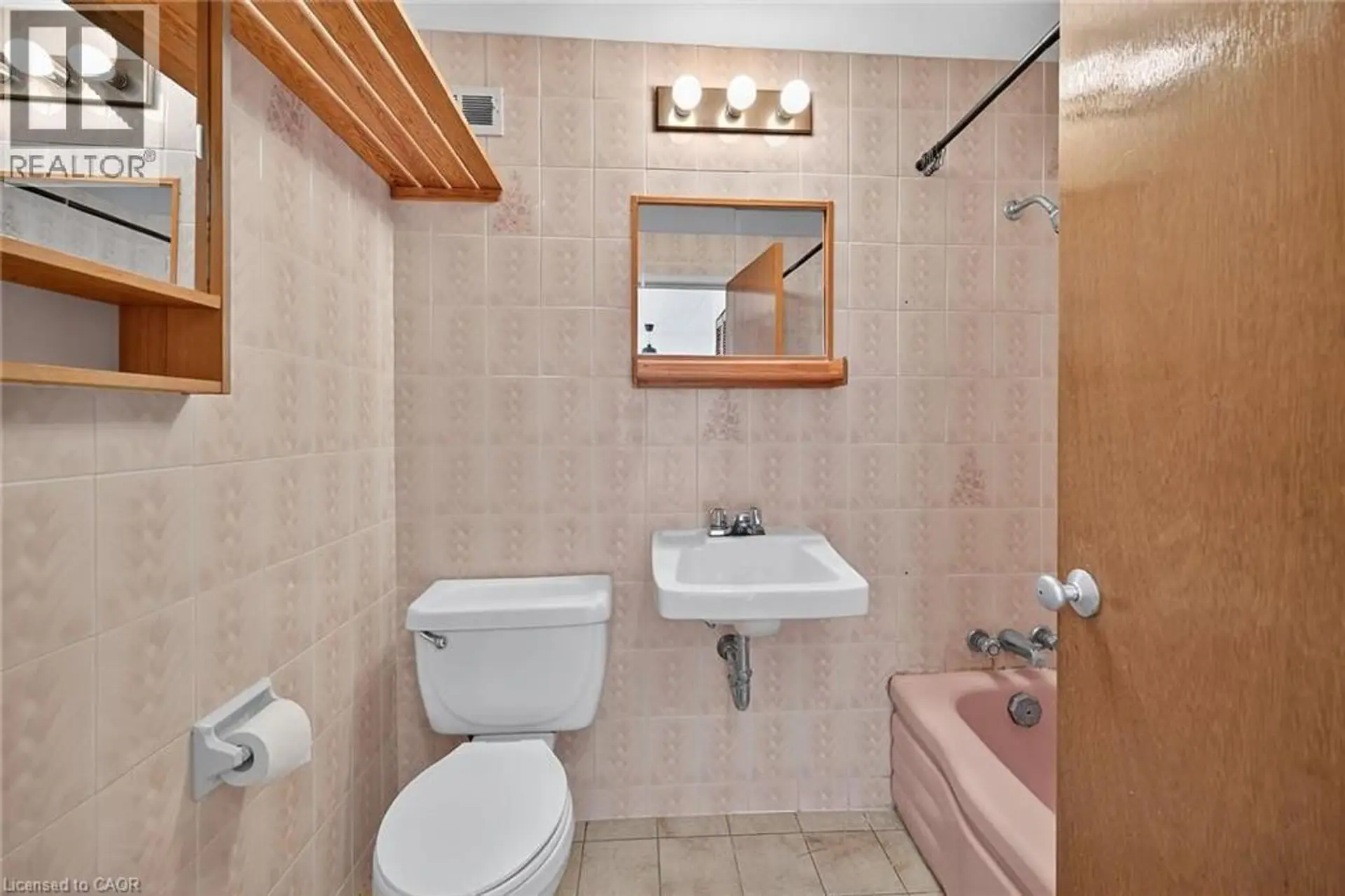 #405 107 ST JOSEPH'S Drive - Image 7