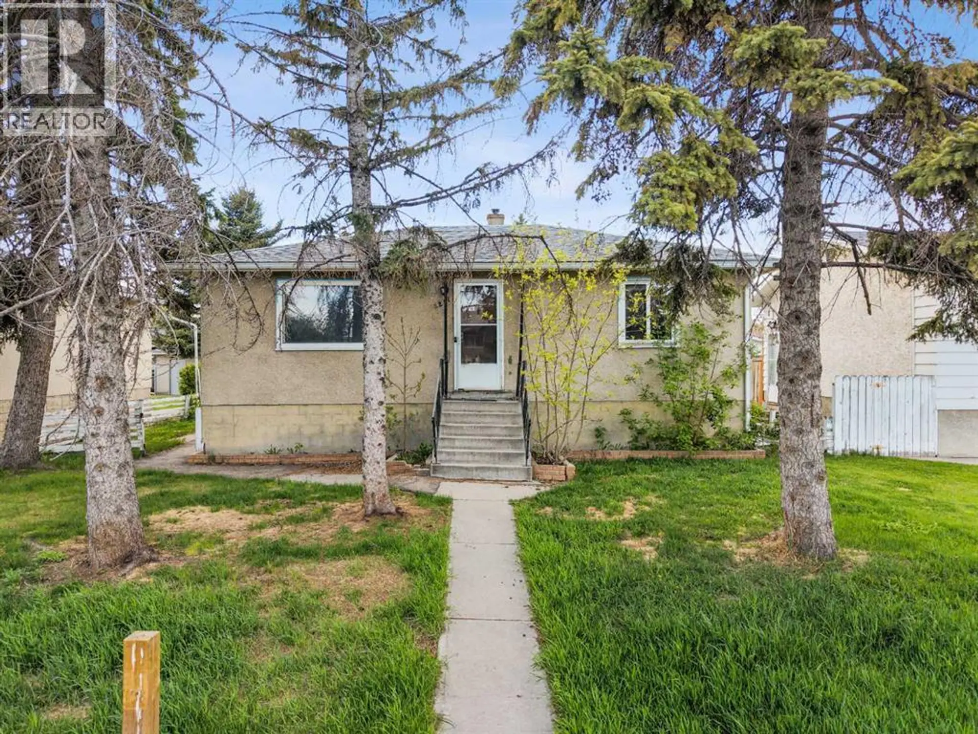 2211 41 Street SE - Image 2