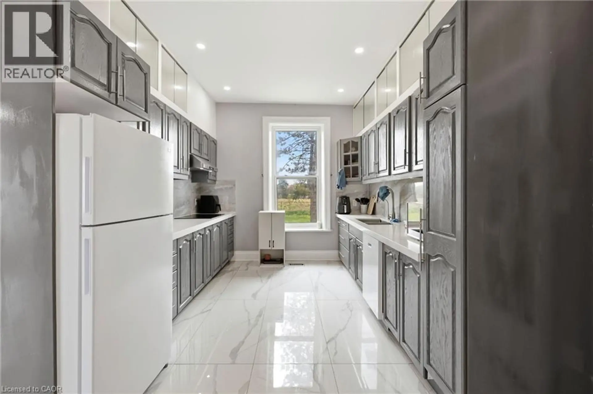 1133 BREALEY Drive - Image 7