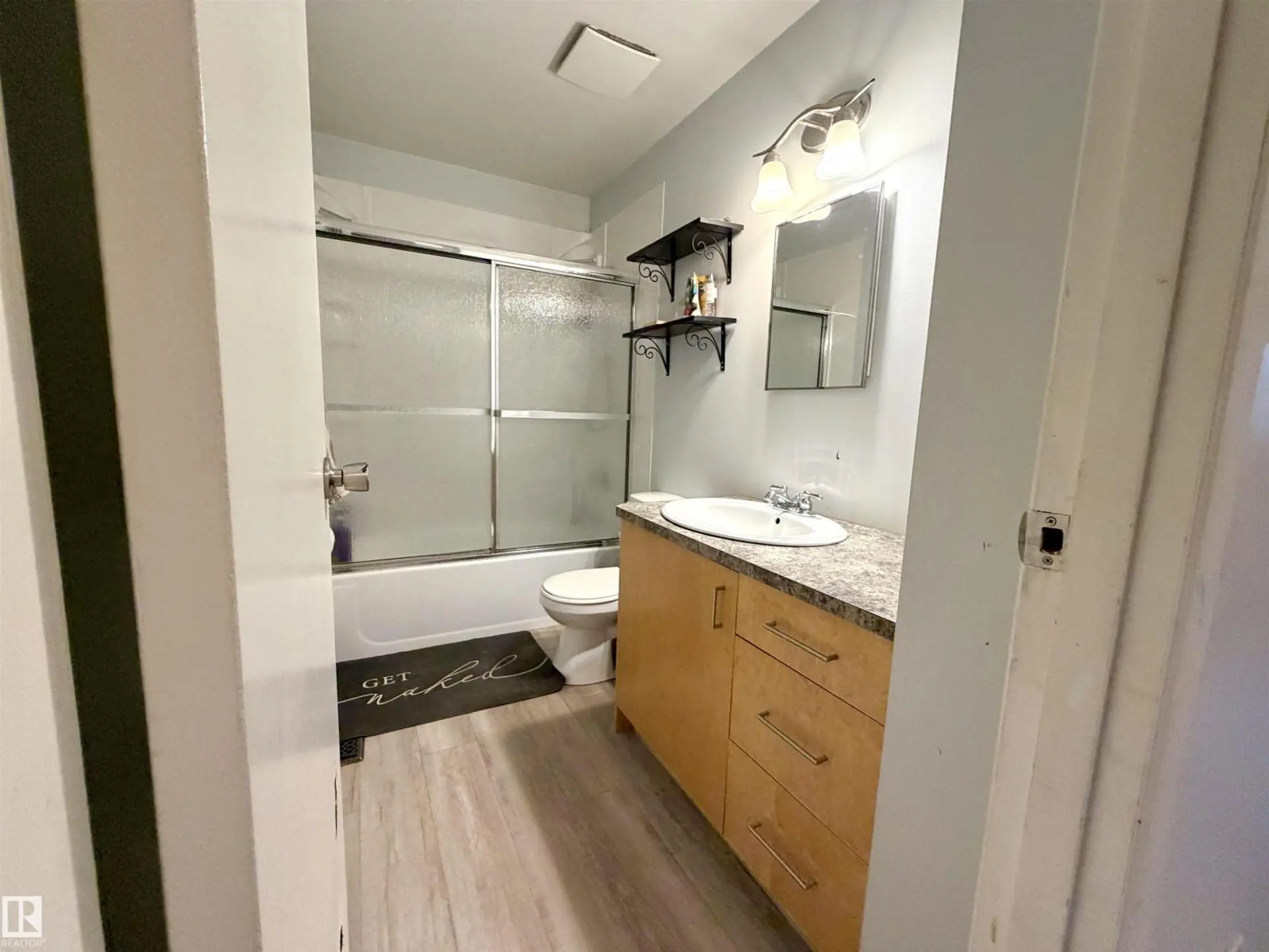 133 WOODSTOCK NW - Image 7