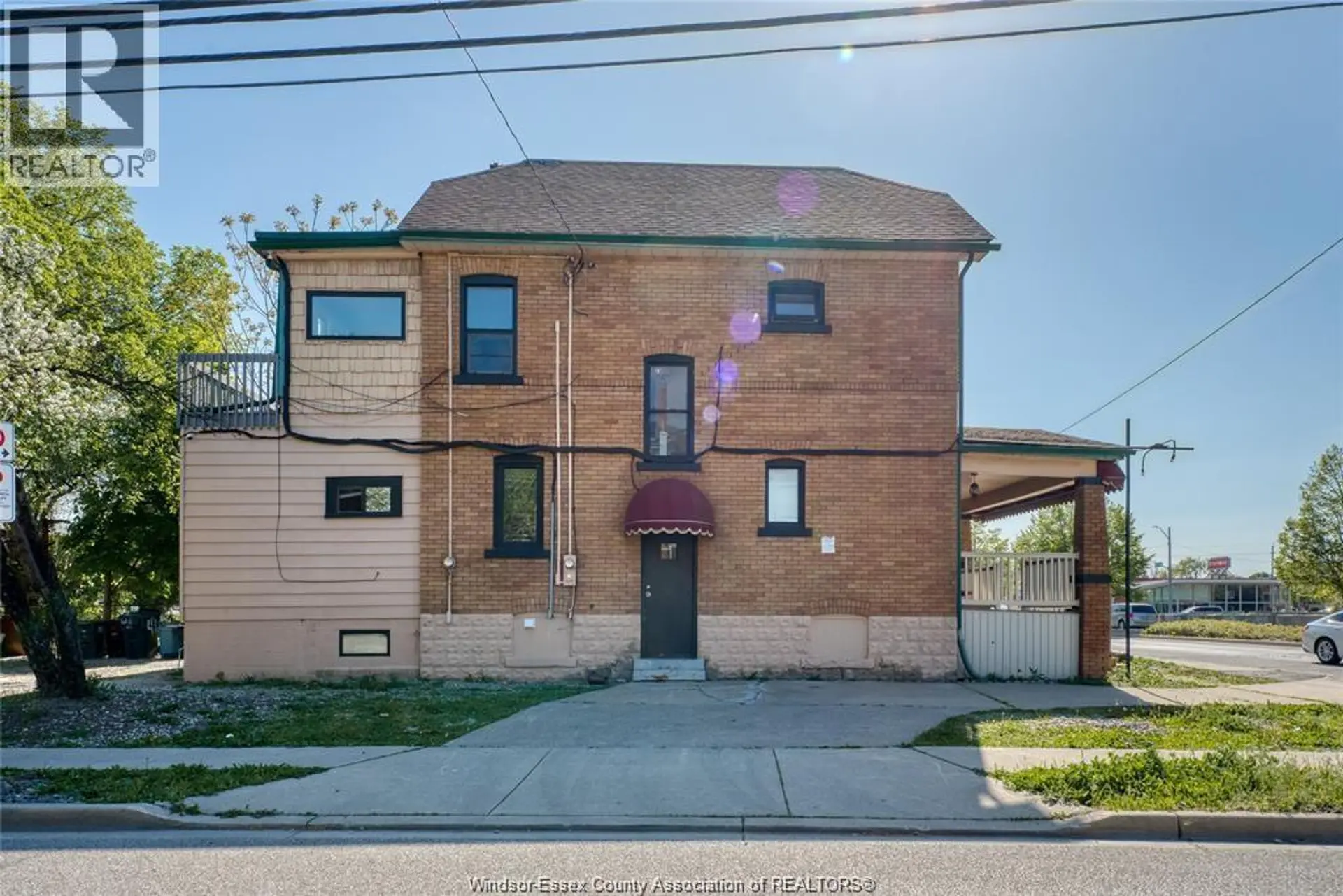 41 Giles BOULEVARD - Image 10