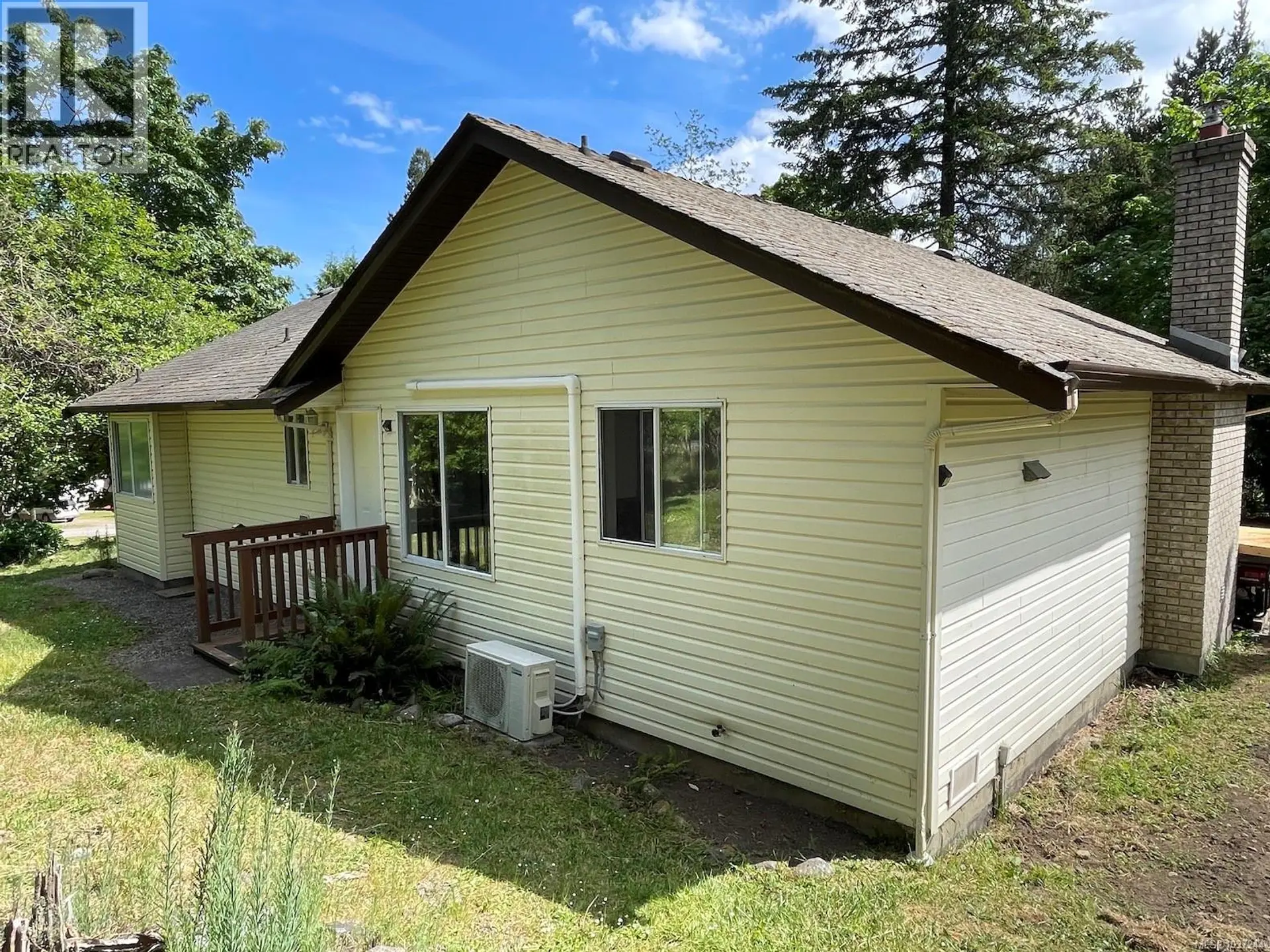 1825 Lackehaven Dr - Image 17