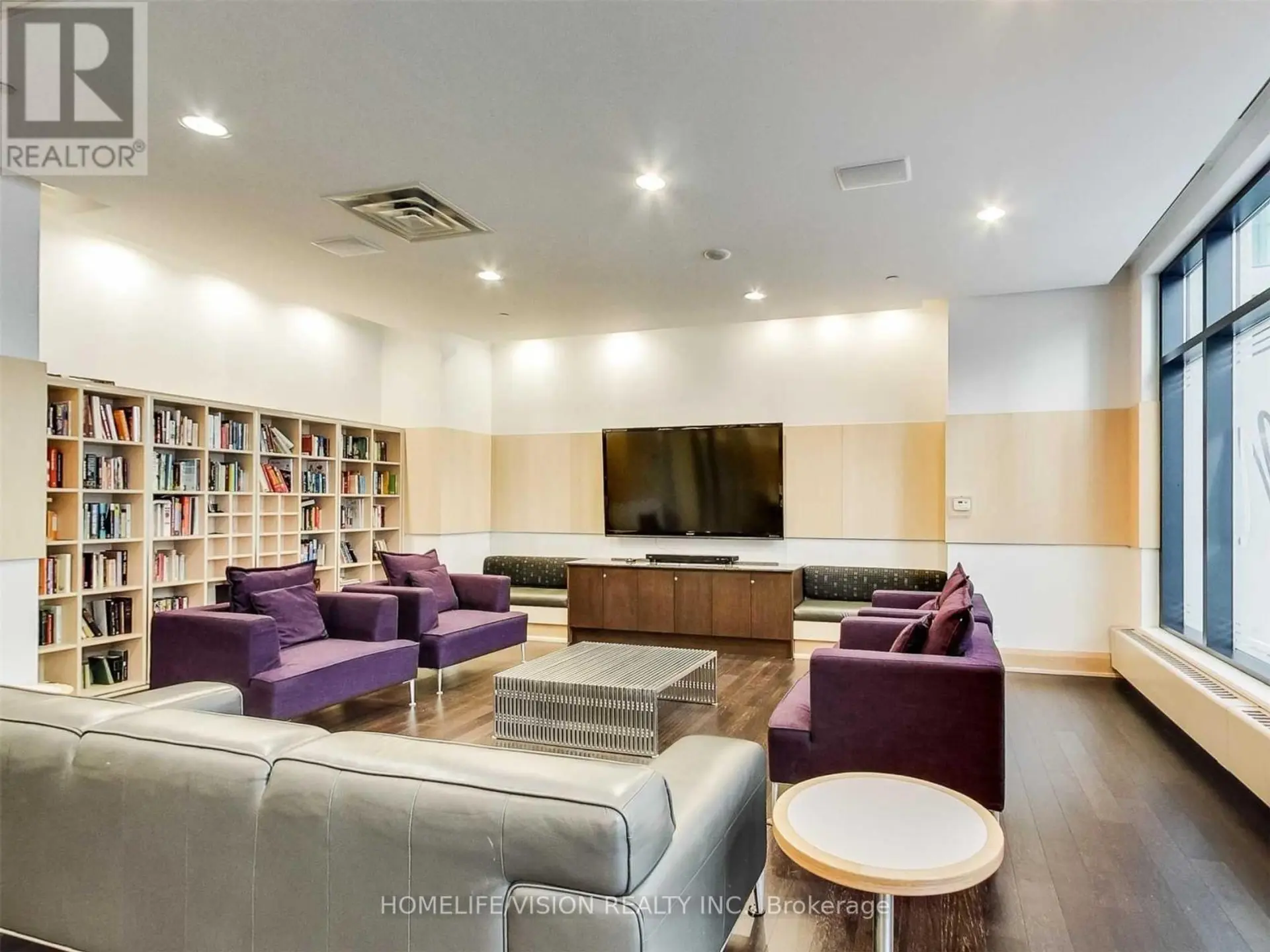 #2509 600 FLEET STREET - Image 11