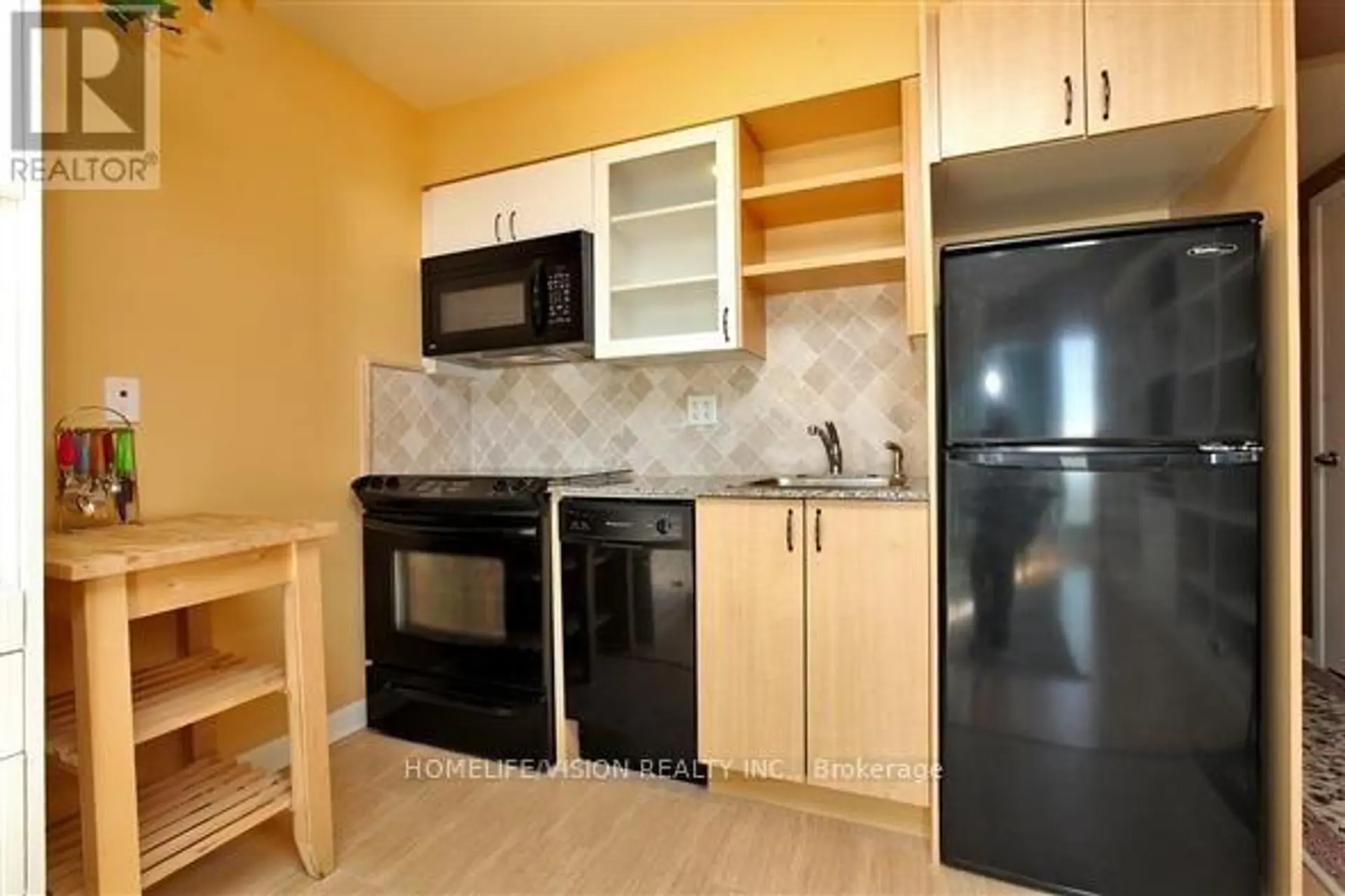 #2509 600 FLEET STREET - Image 4