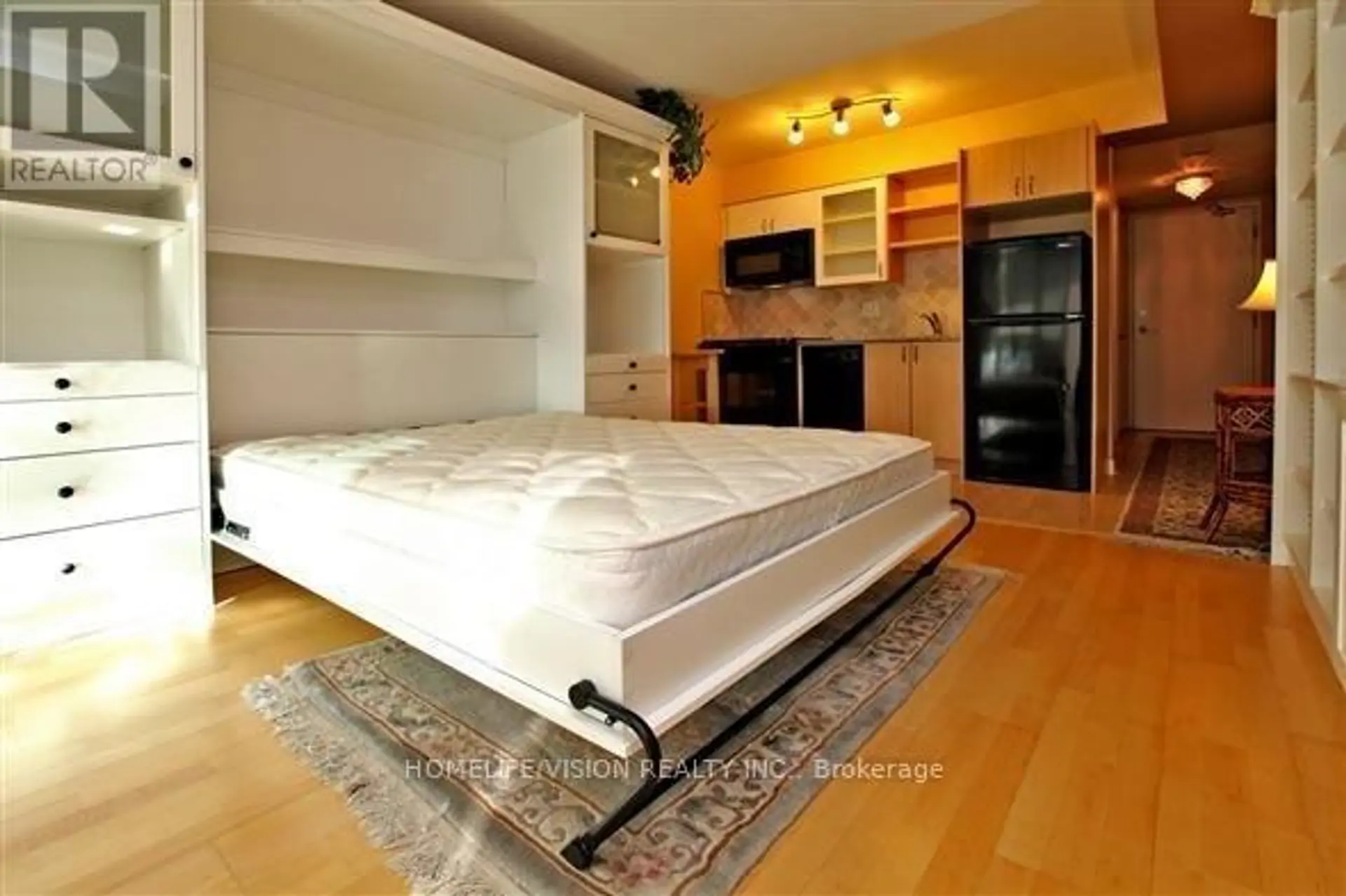 #2509 600 FLEET STREET - Image 7