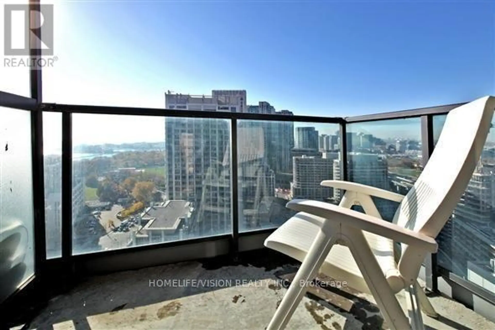 #2509 600 FLEET STREET - Image 9
