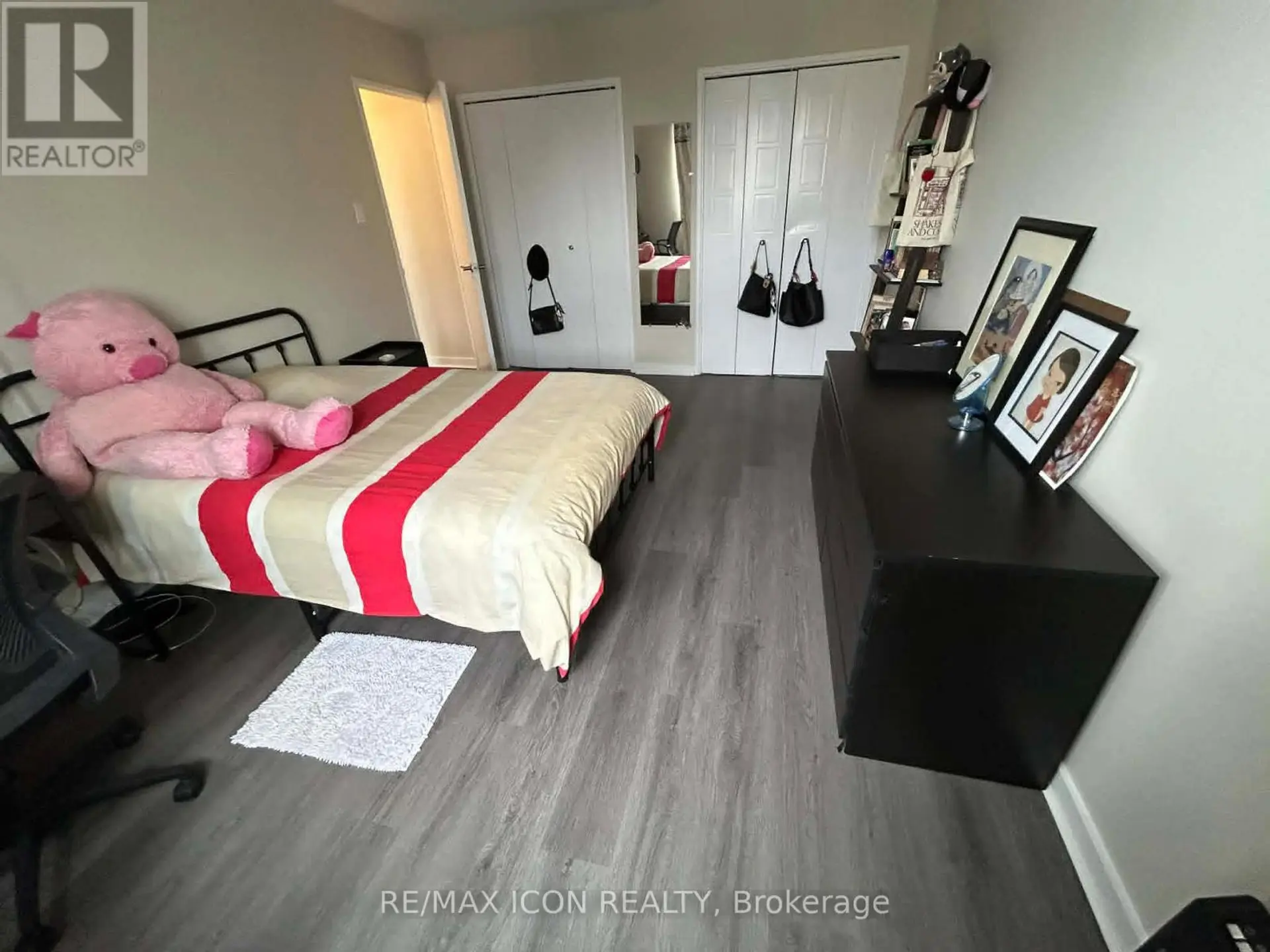 #810 573 MORNINGTON AVENUE - Image 9