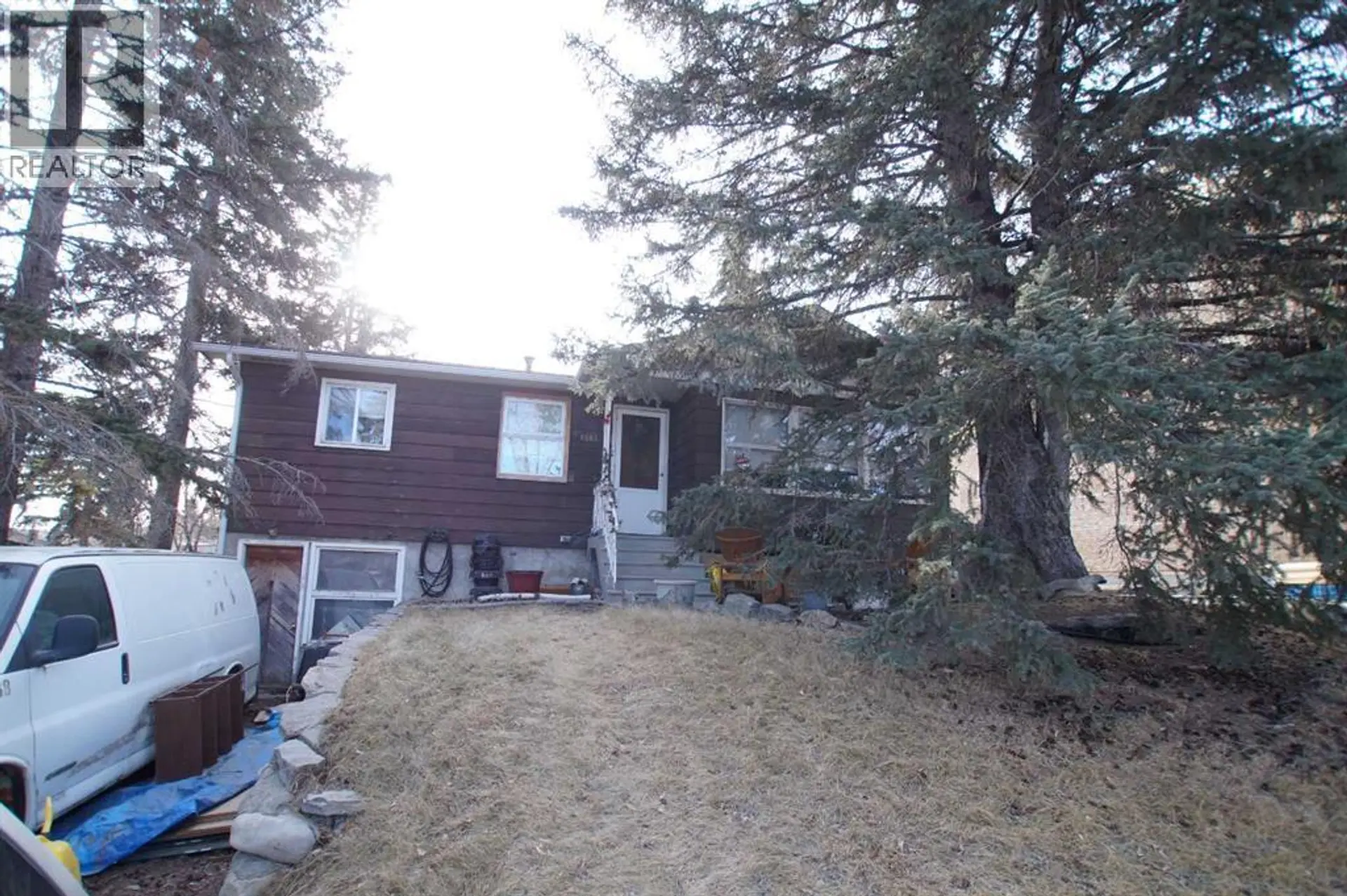 6503 33 Avenue NW - Image 4