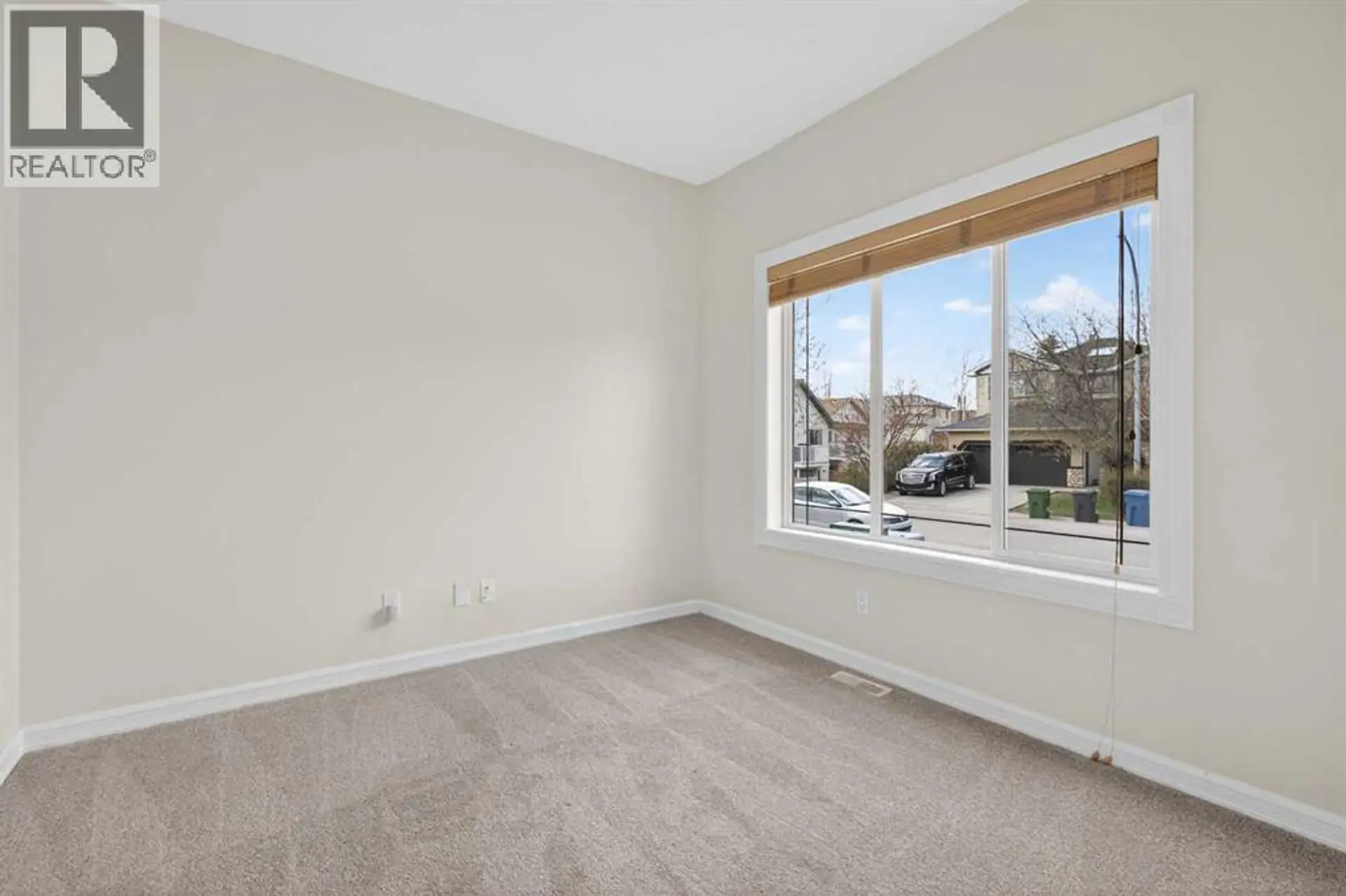 172 COVE Drive - Image 5