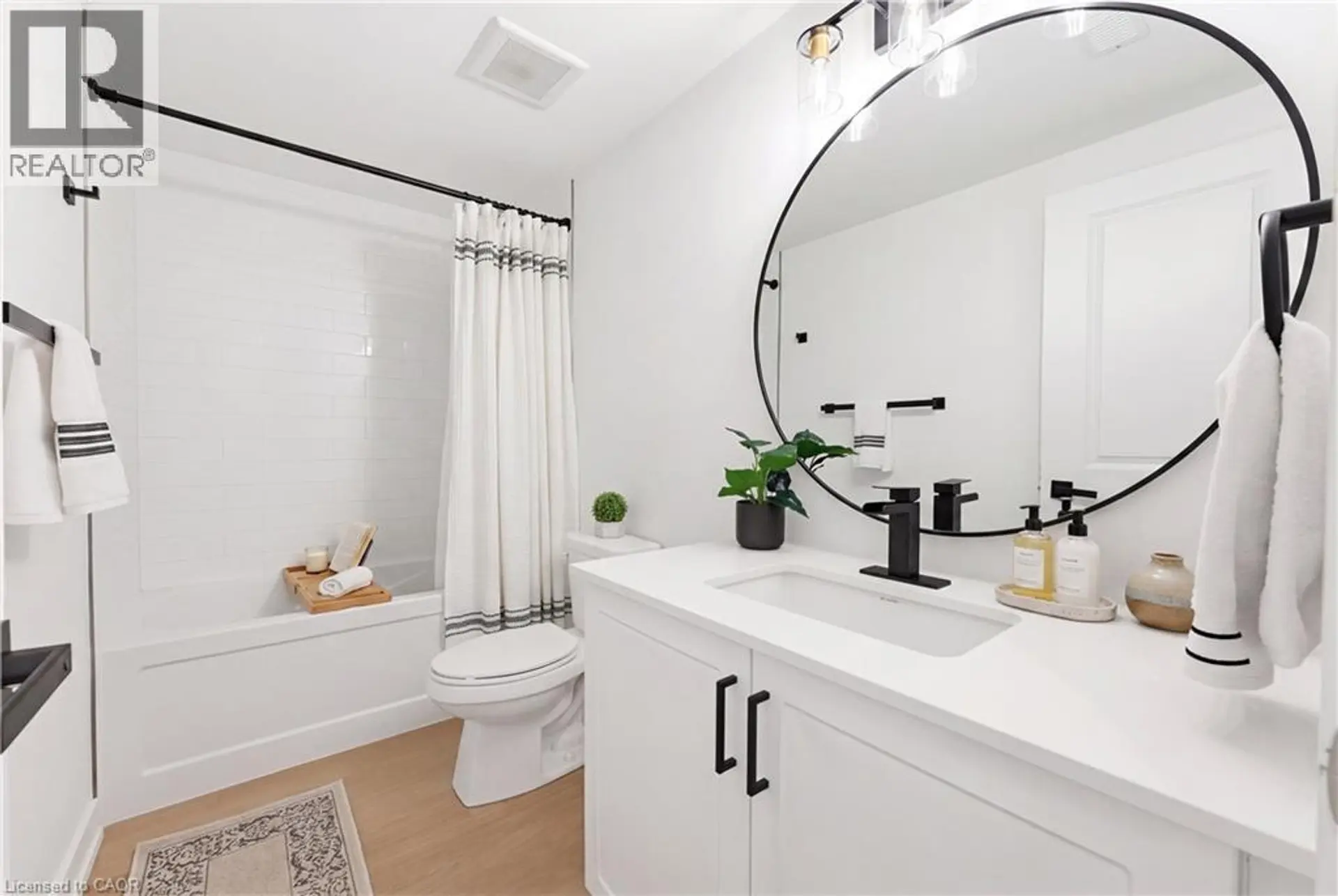#42 205 WEST OAK Trail - Image 8