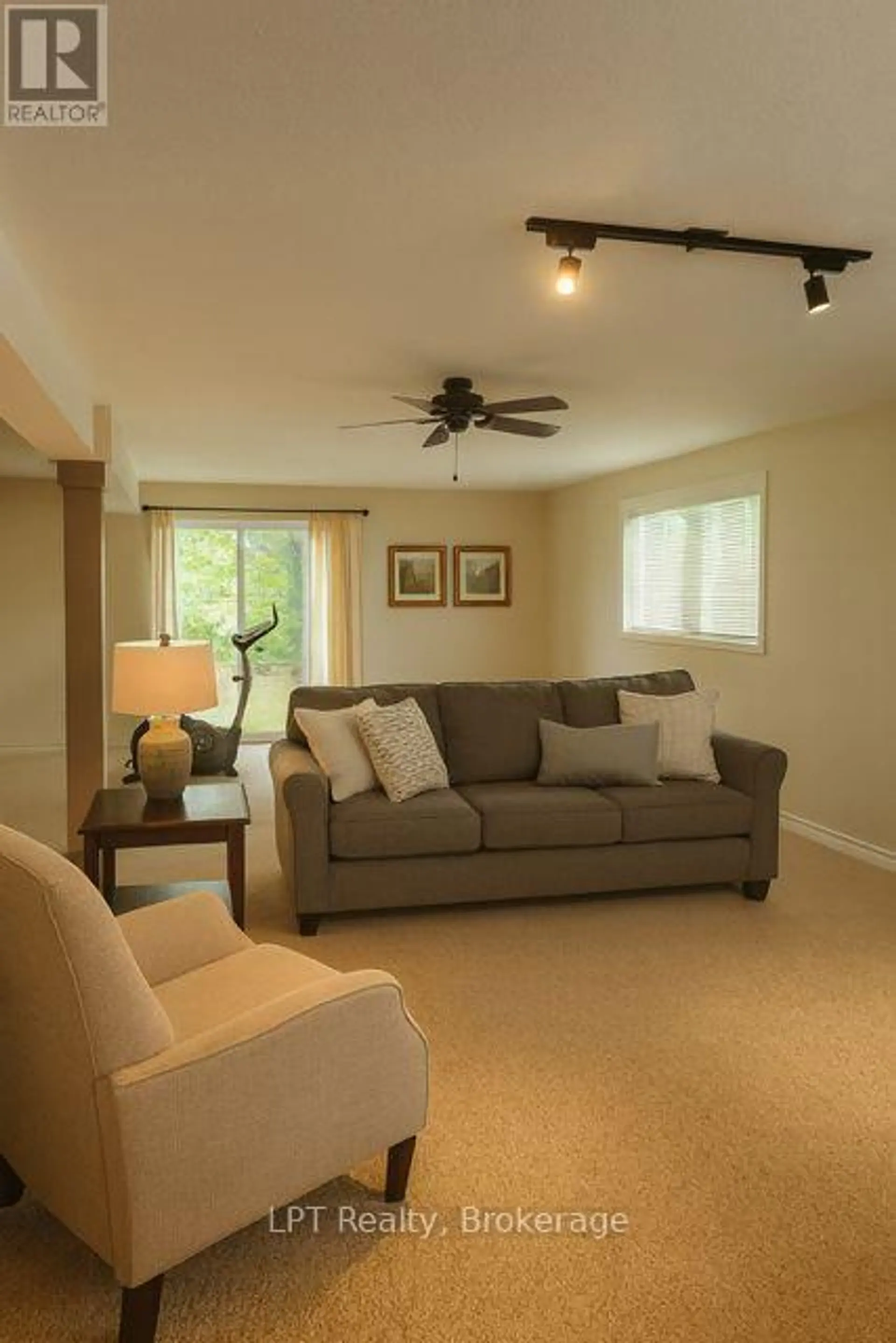 680 TRAILVIEW DRIVE - Image 10