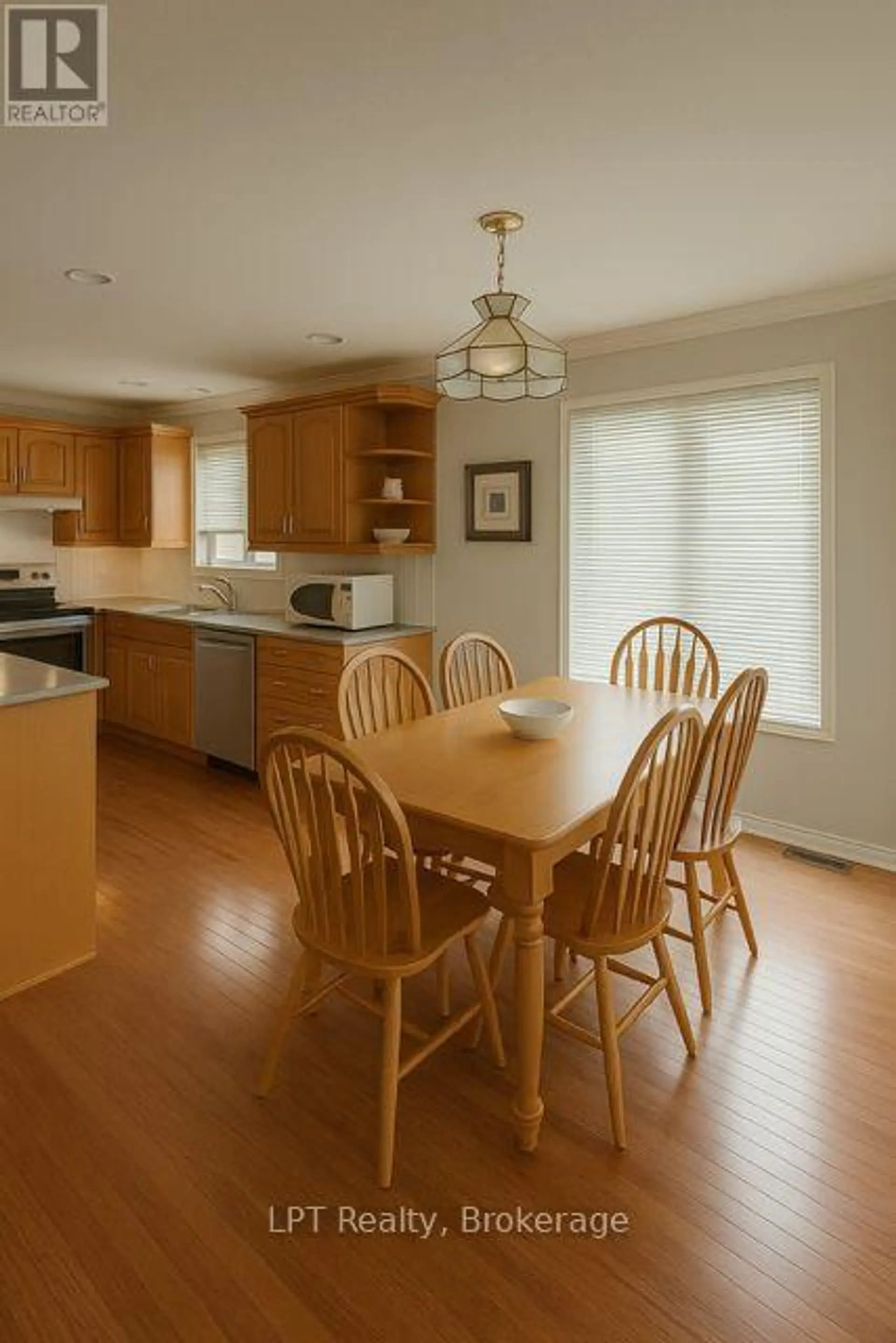 680 TRAILVIEW DRIVE - Image 4