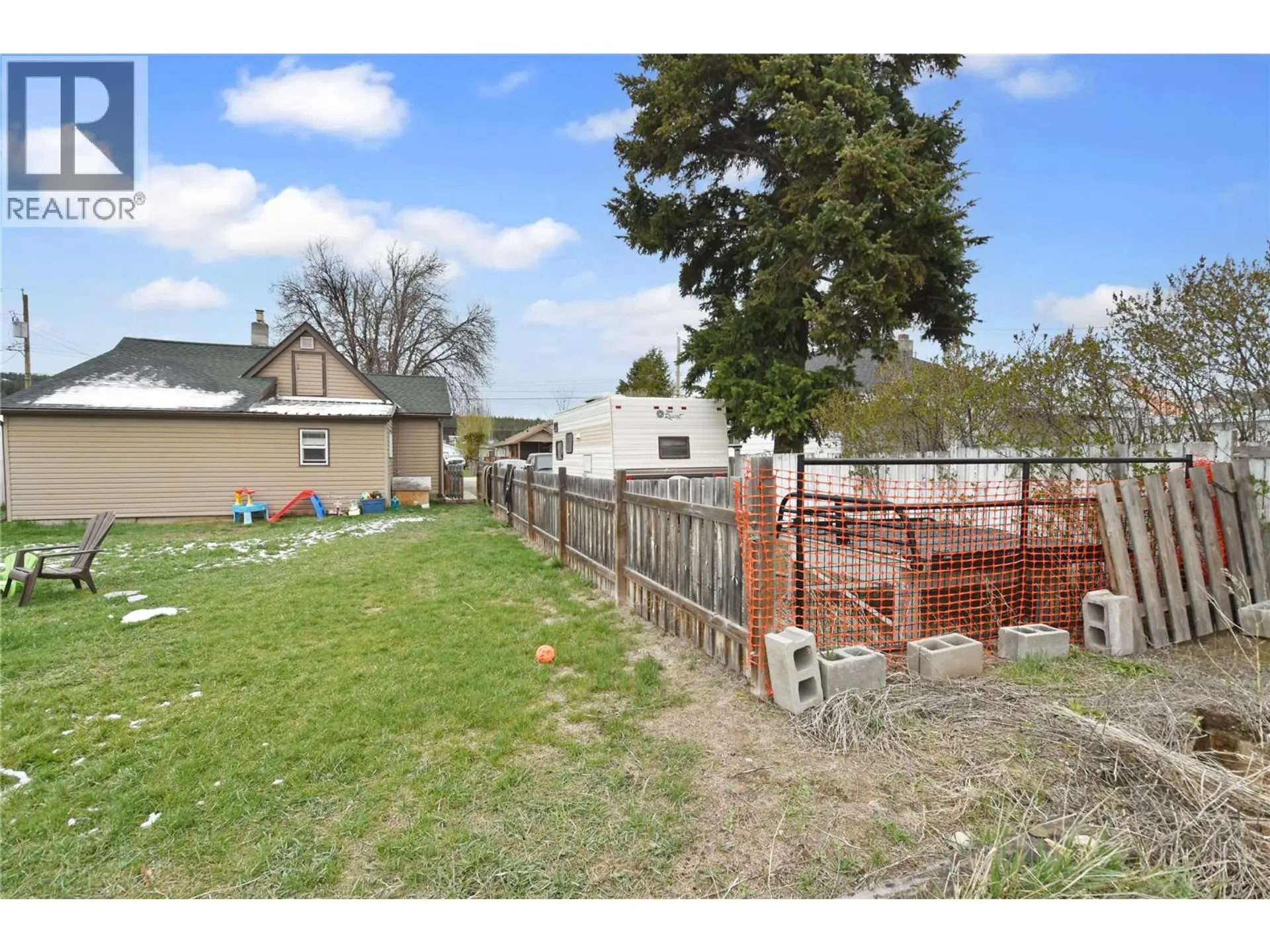 40 Little Van Horne Street - Image 16
