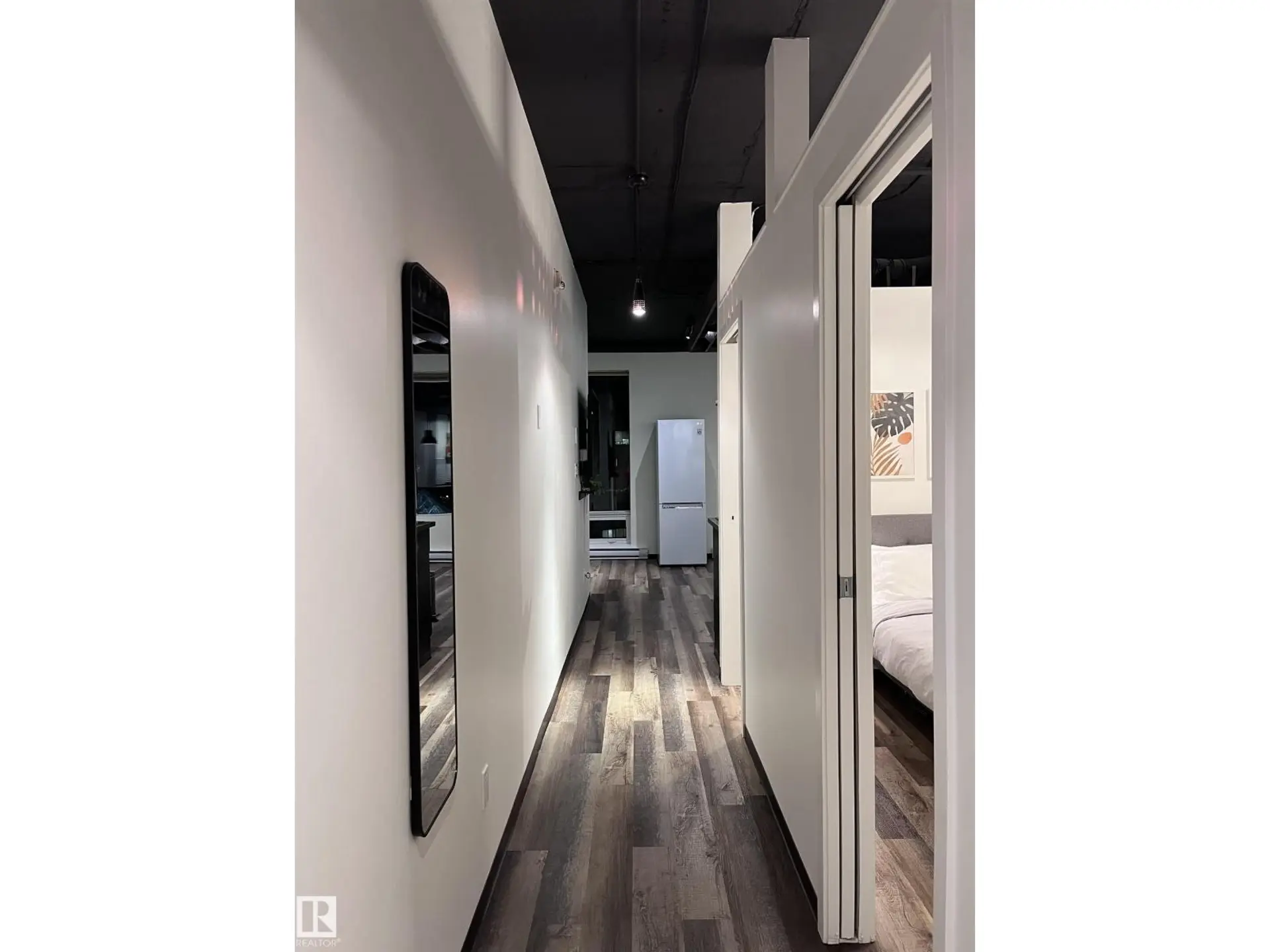 #1701 10024 JASPER AV NW - Image 8