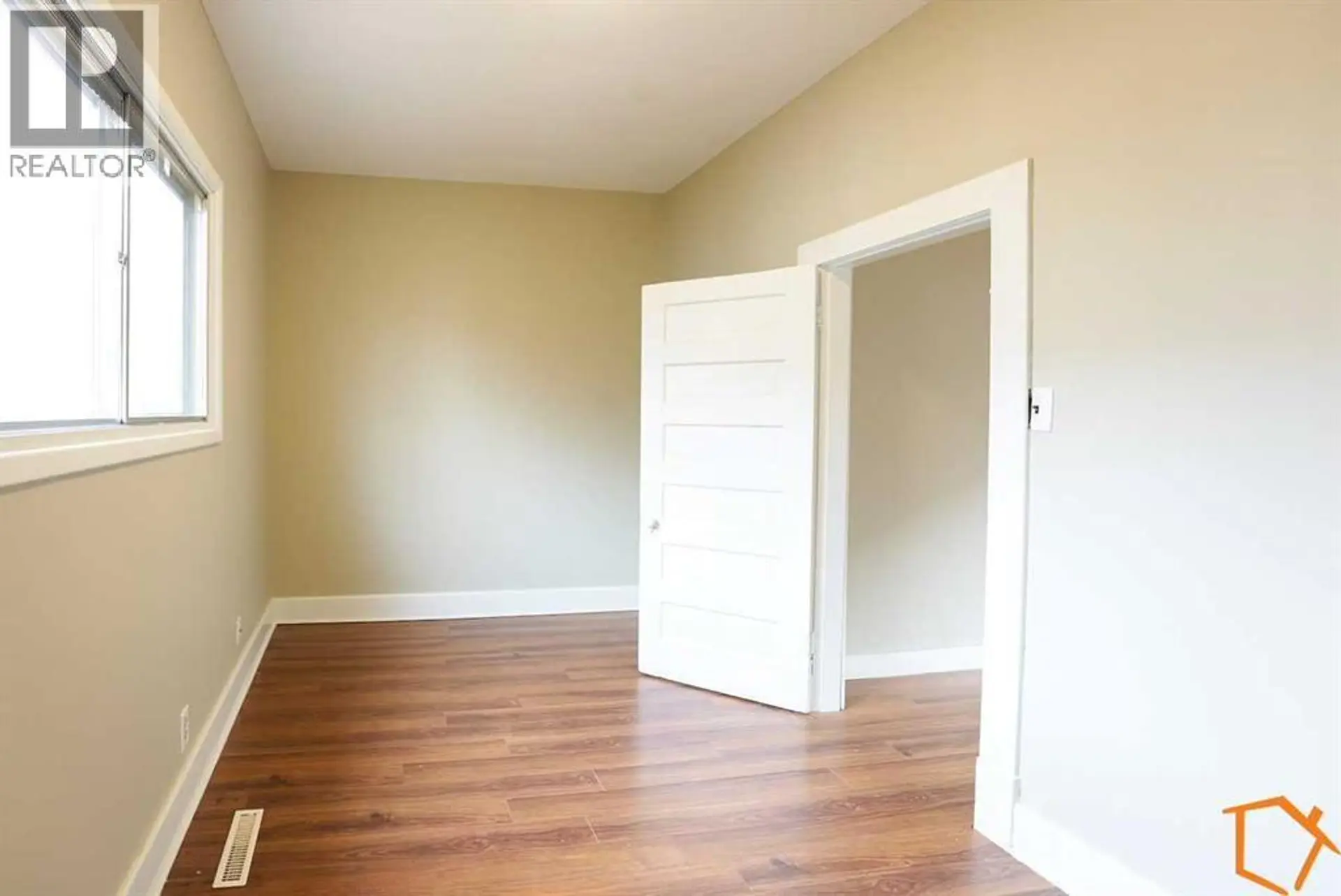 615 14 Street S - Image 4