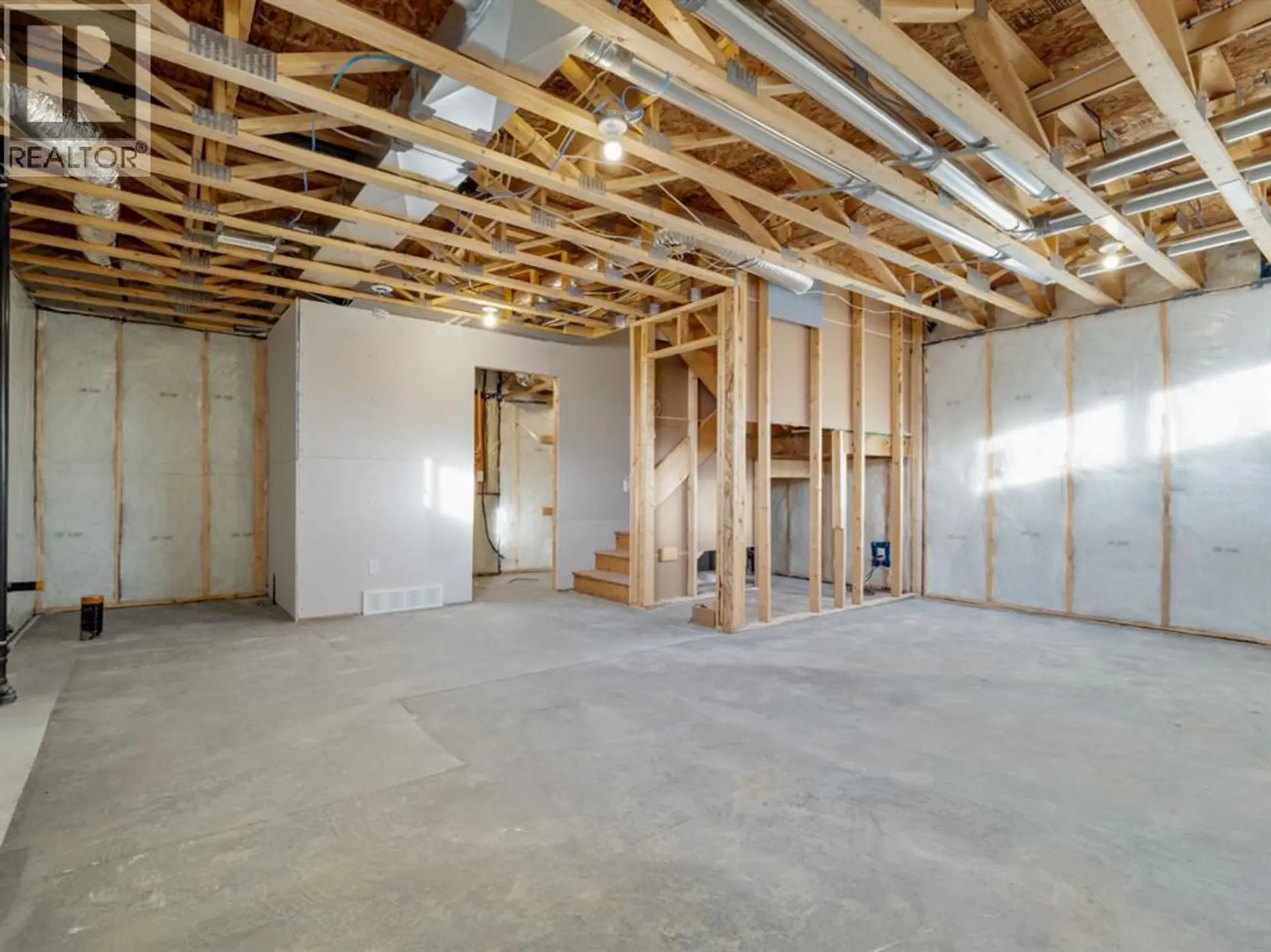 66 Miners Road W - Image 20