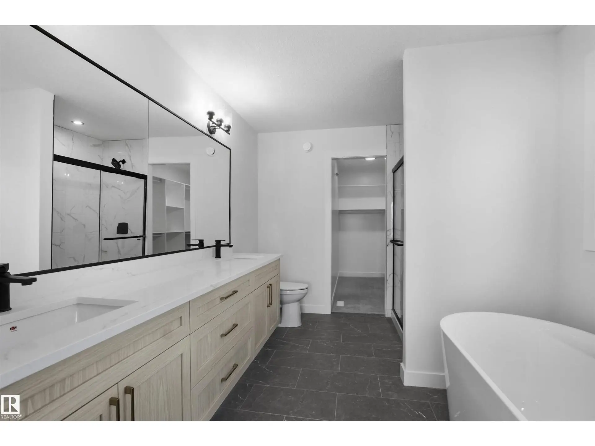 3304 Chickadee drive NW - Image 13
