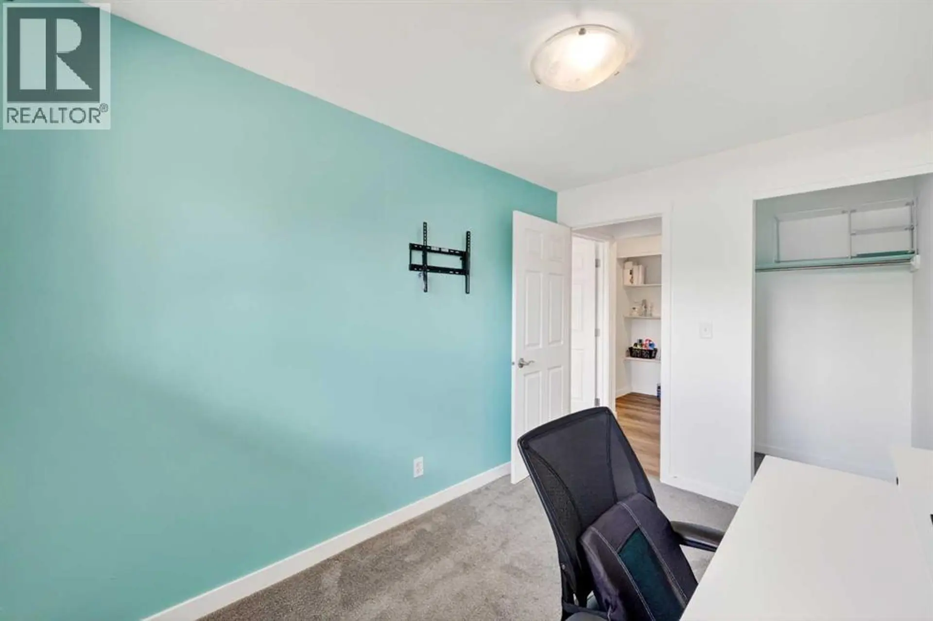 #3 3911 1 Street NE - Image 11