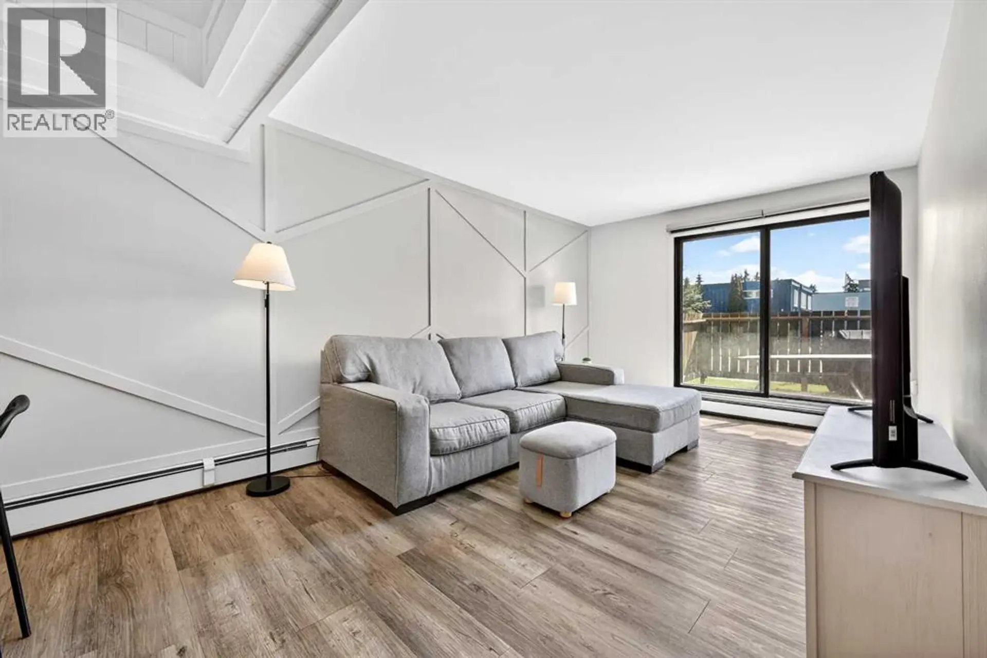 #3 3911 1 Street NE - Image 6