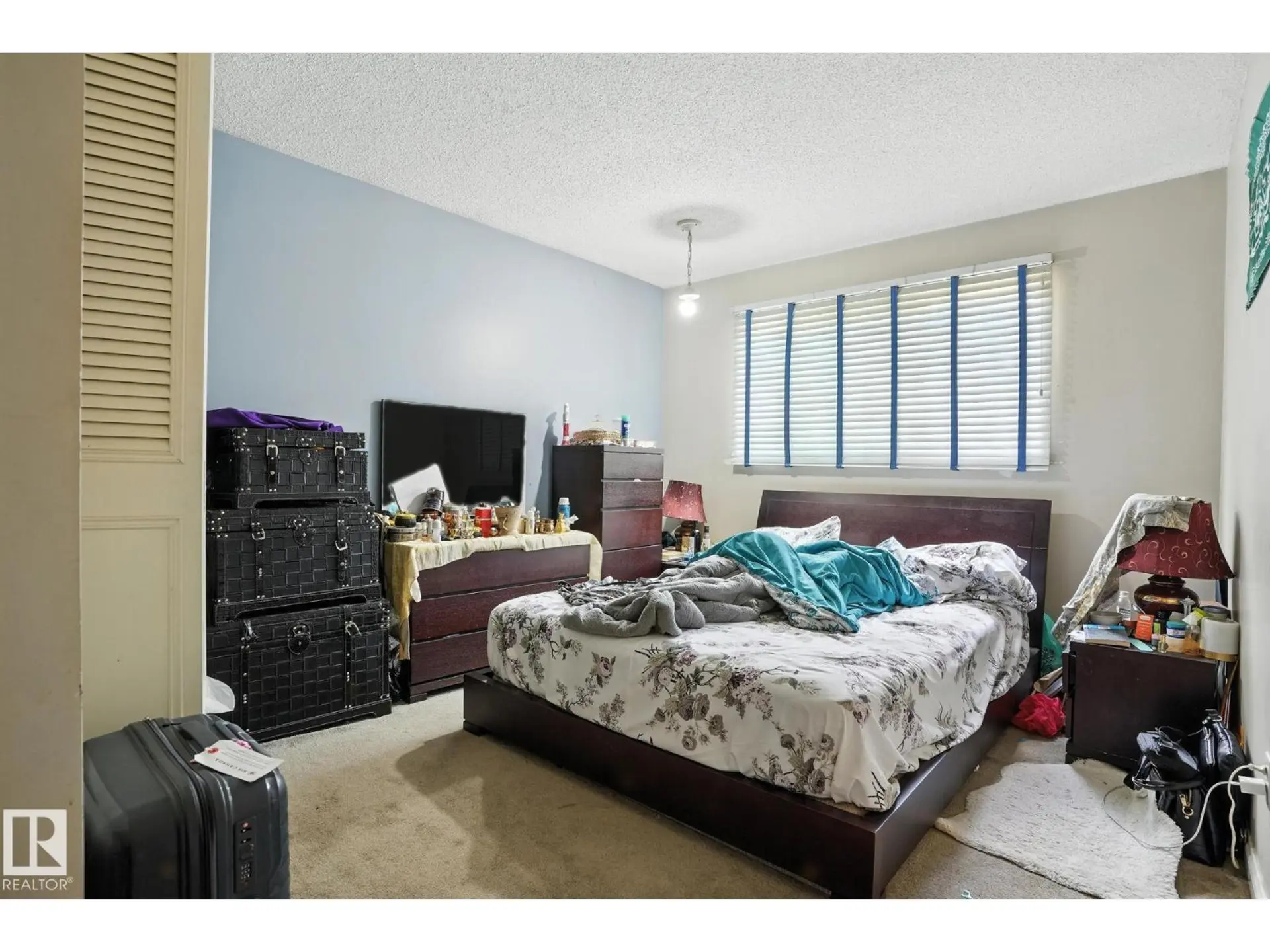 9963 171 Ave NW - Image 12
