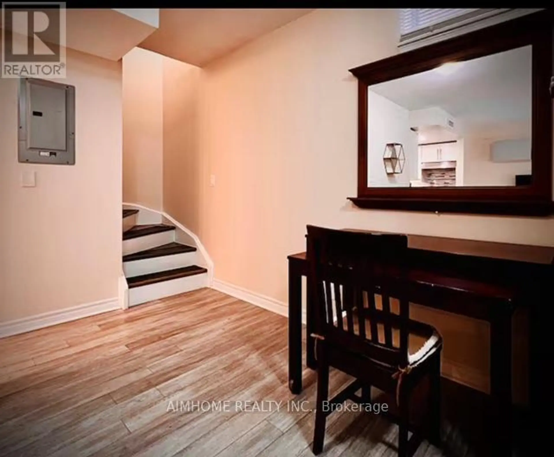 #1 100 REDPATH AVENUE - Image 10