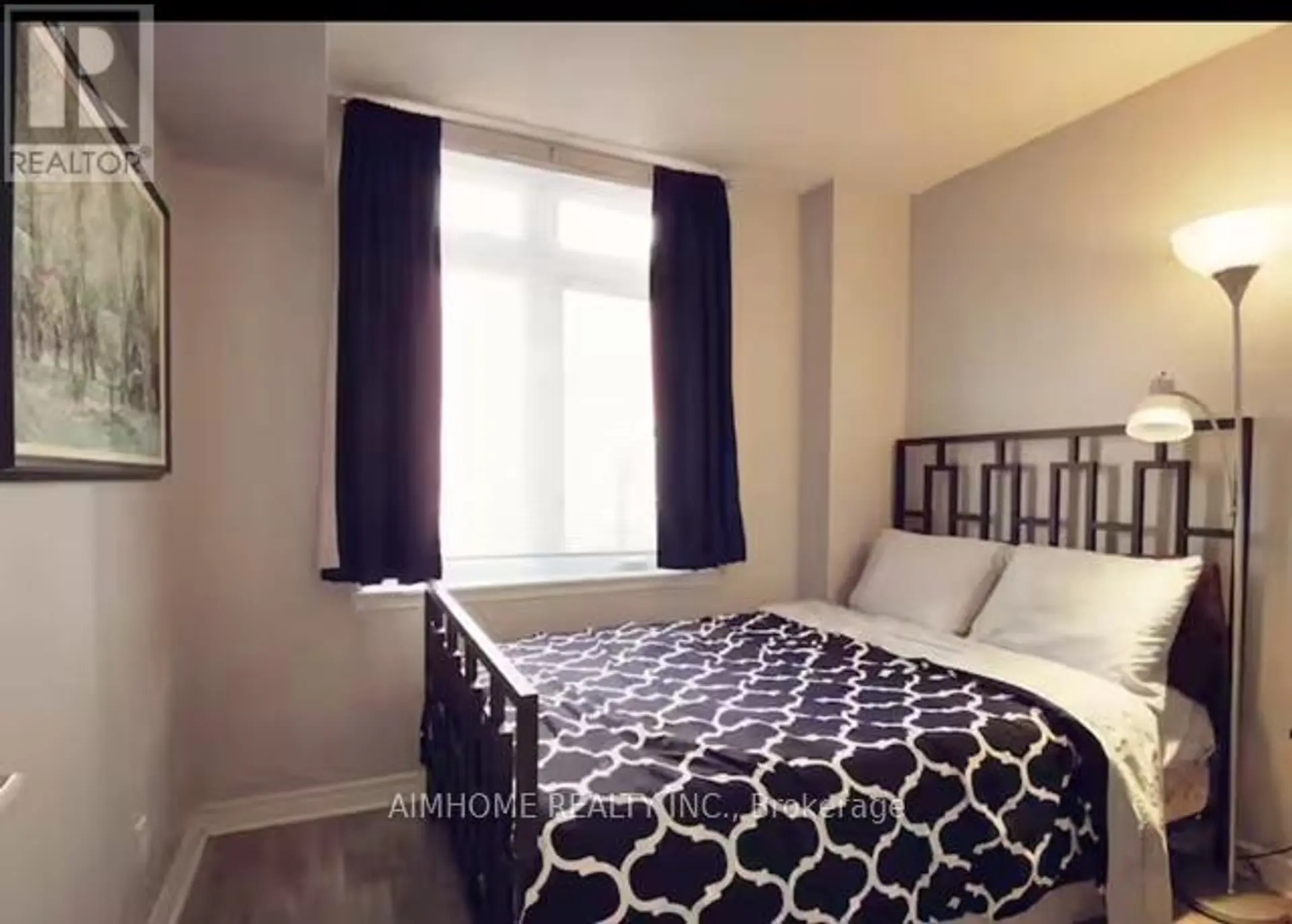#1 100 REDPATH AVENUE - Image 12