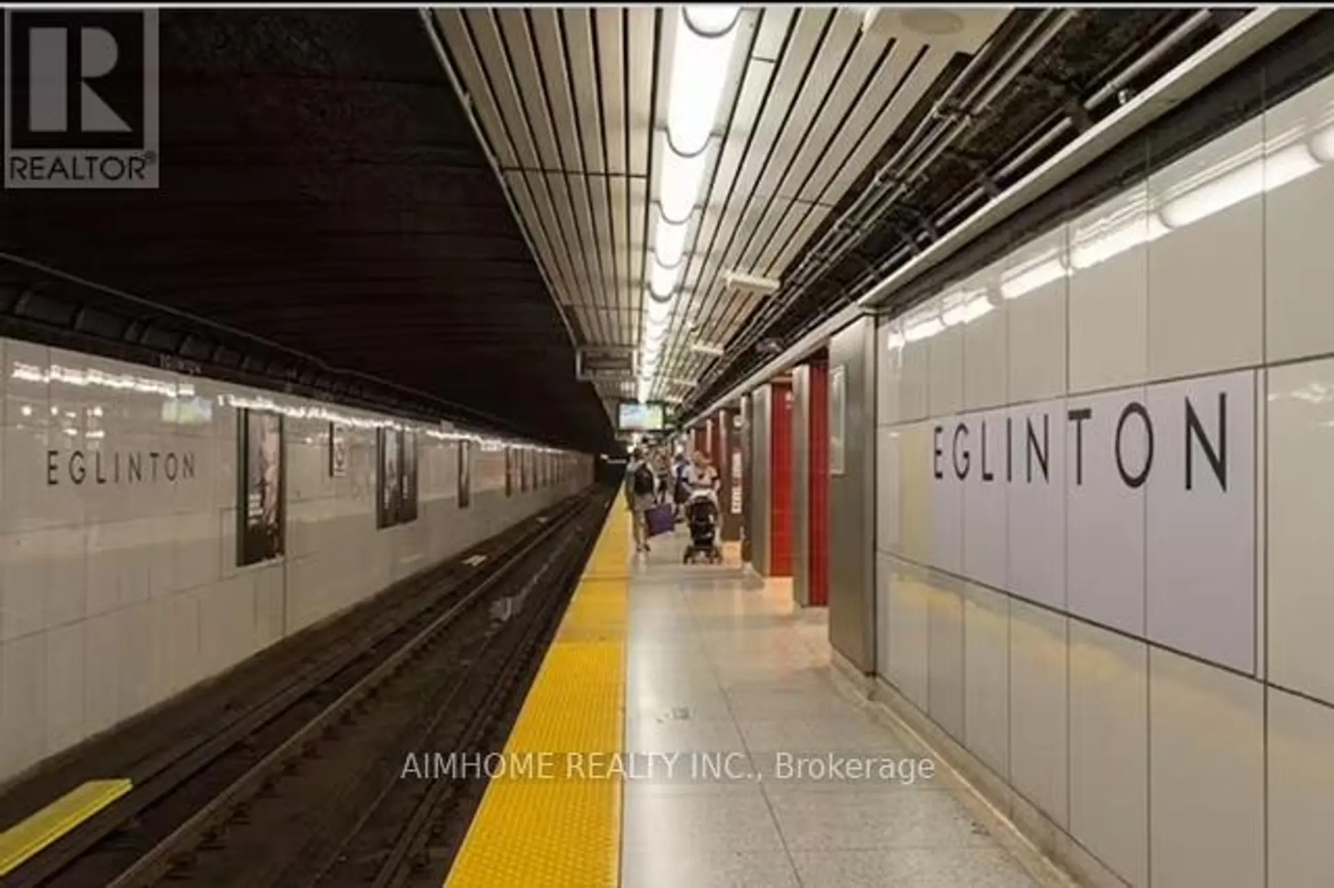 #1 100 REDPATH AVENUE - Image 17