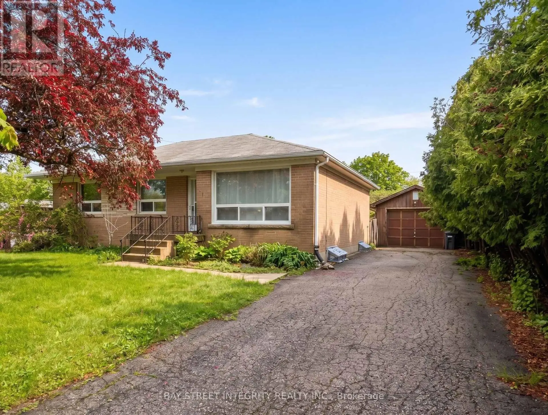 505 SANDMERE PLACE - Image 1