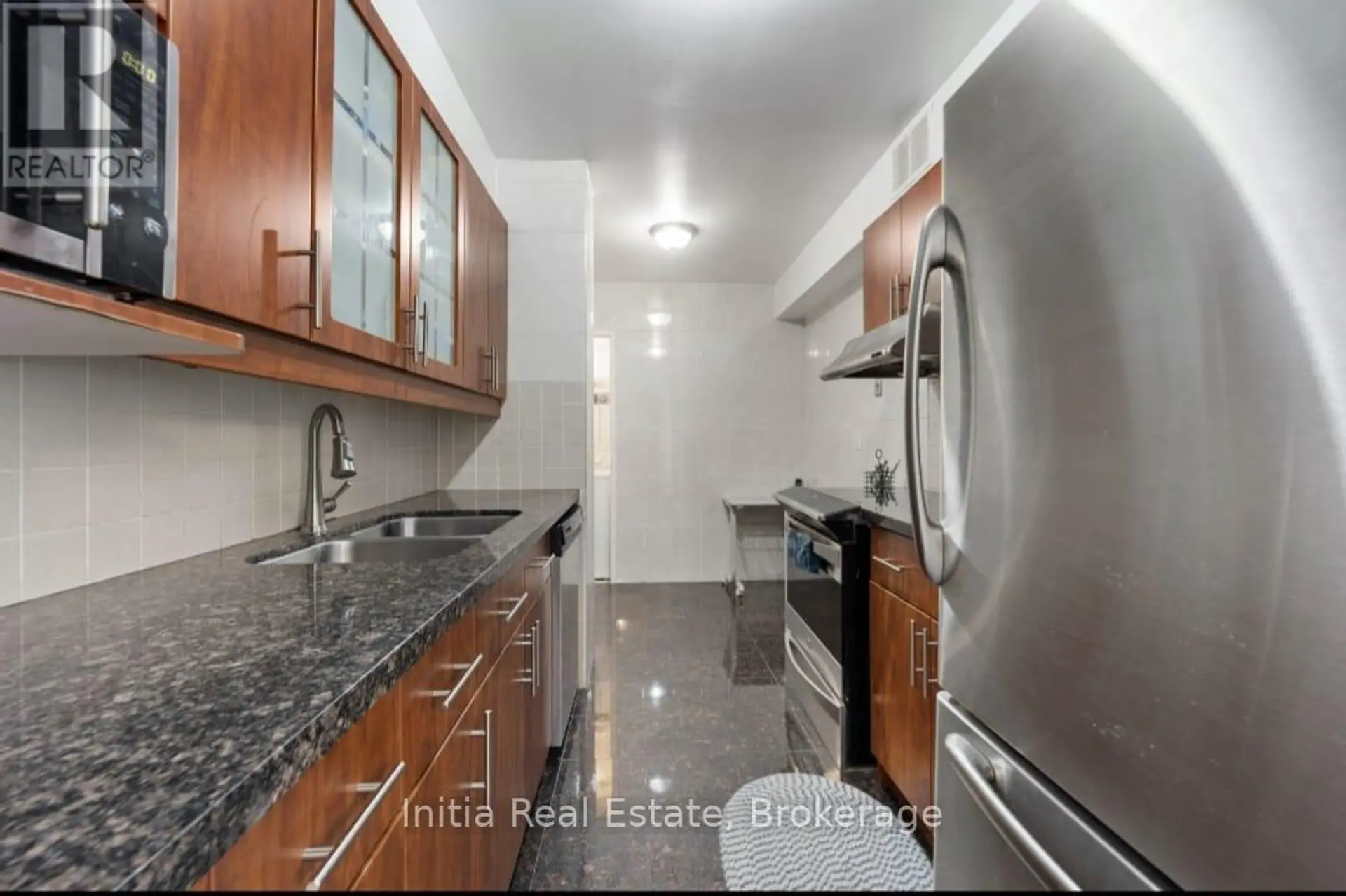 #406 25 SILVER SPRINGS BOULEVARD - Image 5
