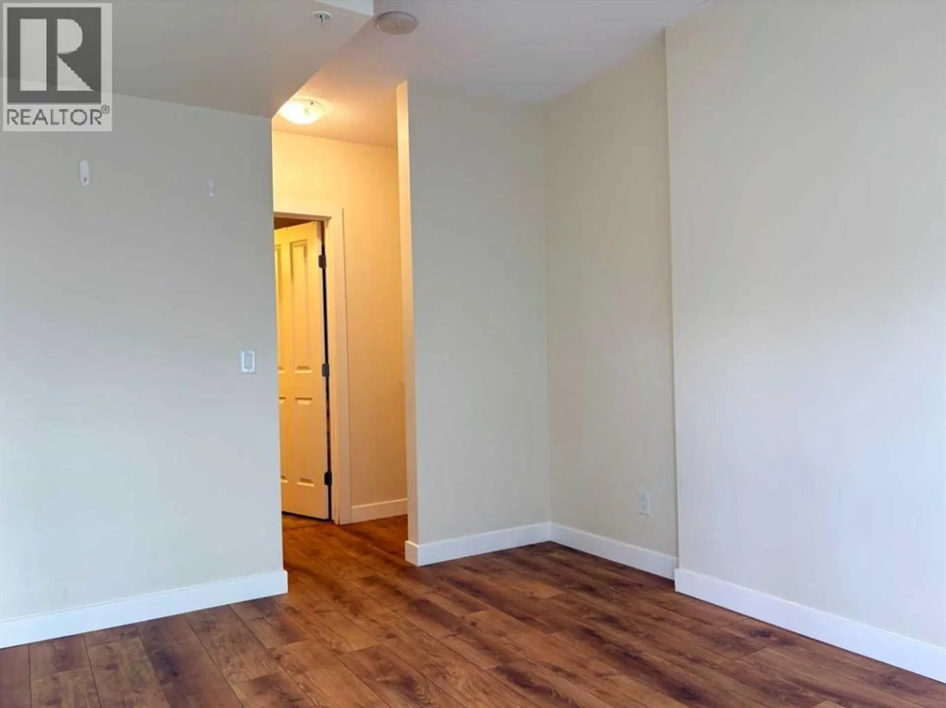 #208 3820 Brentwood Road NW - Image 12