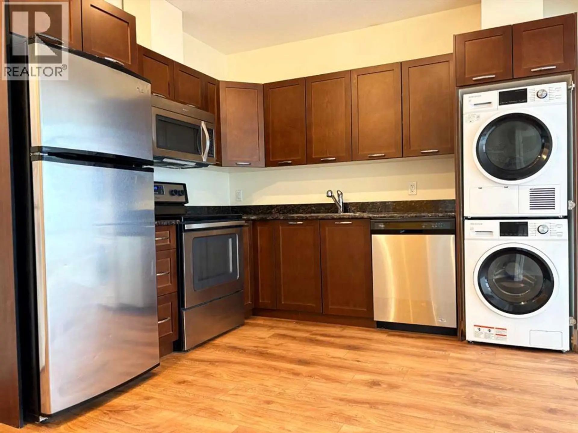 #208 3820 Brentwood Road NW - Image 4