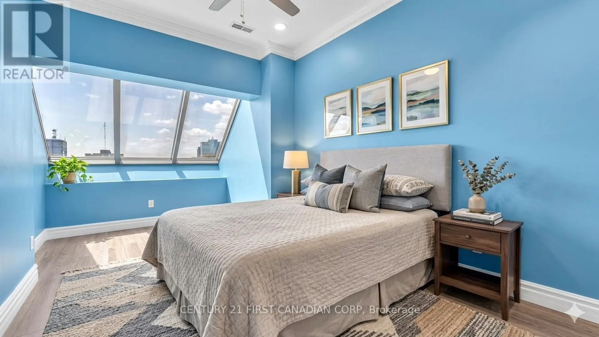 #2404 389 DUNDAS STREET - Image 8
