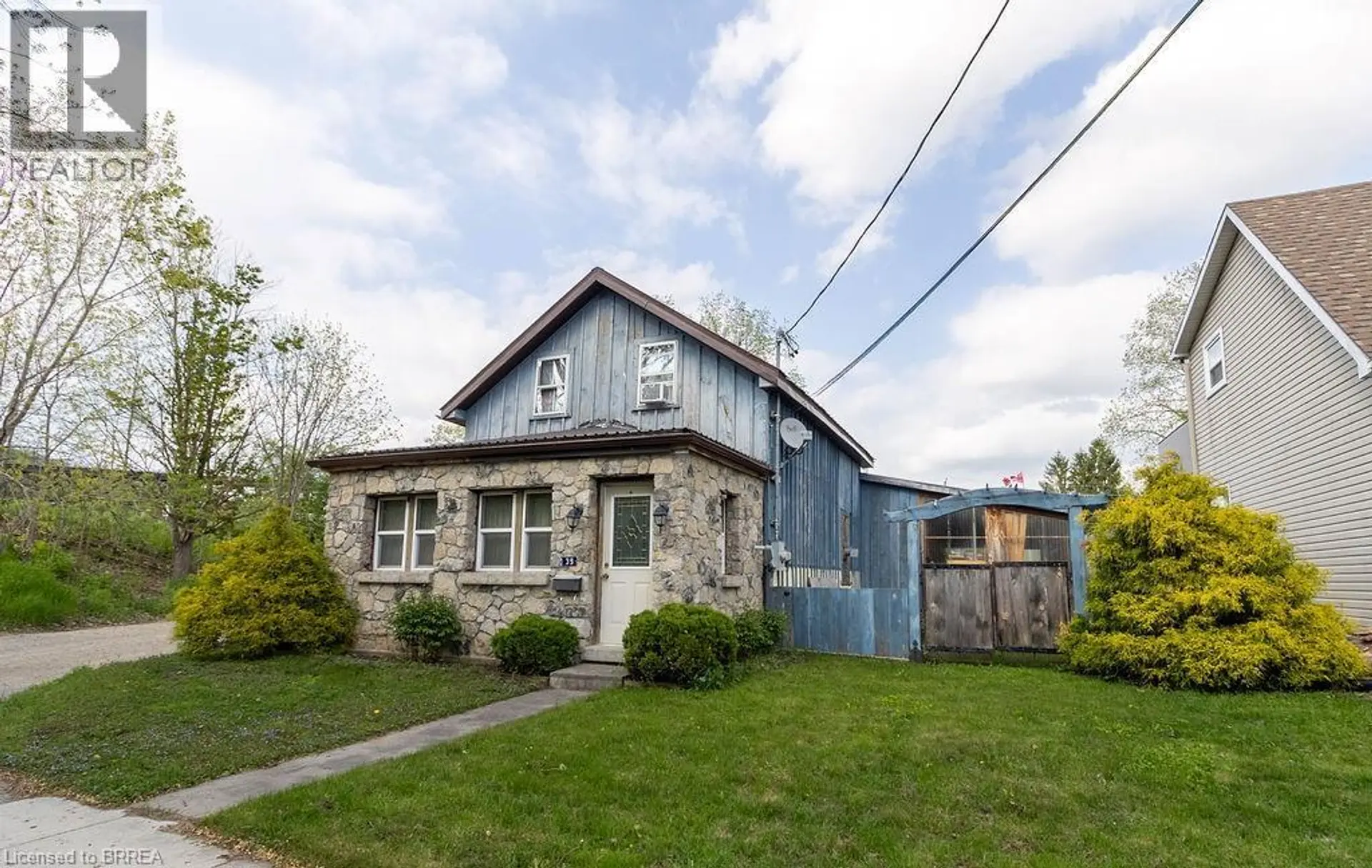 39 ELM Street - Image 1