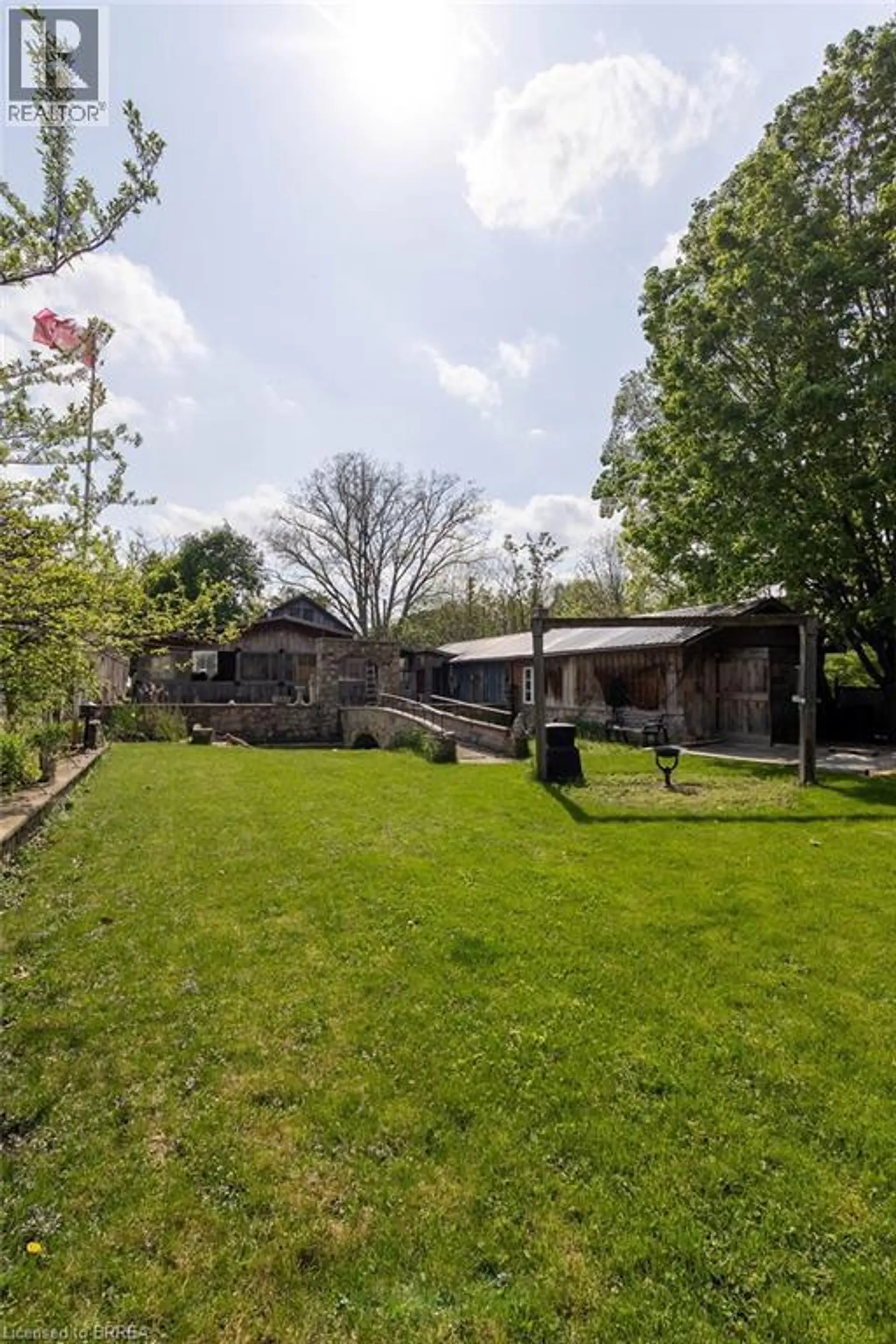39 ELM Street - Image 10