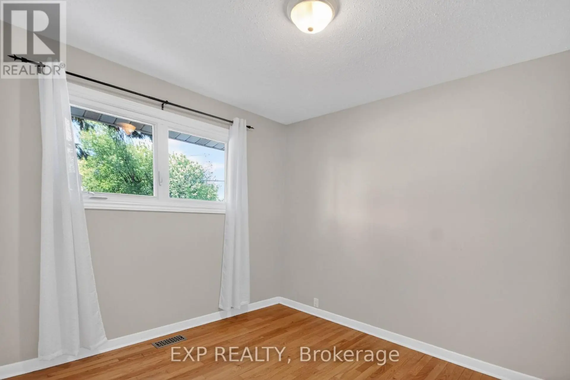 31 BARLYN AVENUE - Image 10