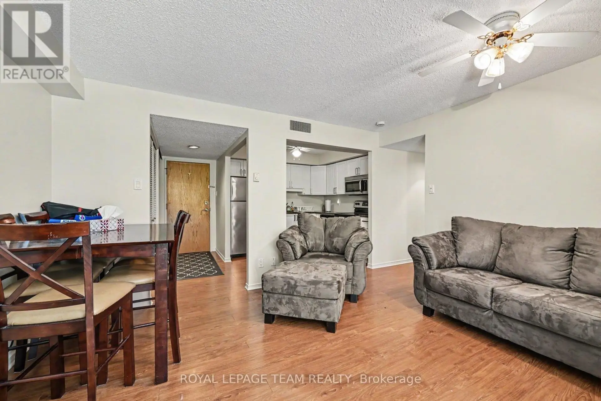 #404 199 KENT STREET - Image 14