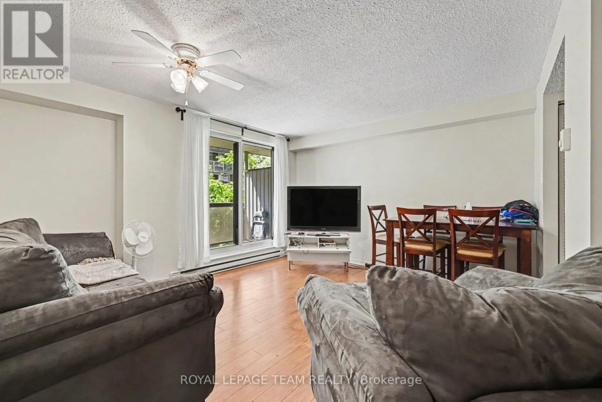 #404 199 KENT STREET - Image 9