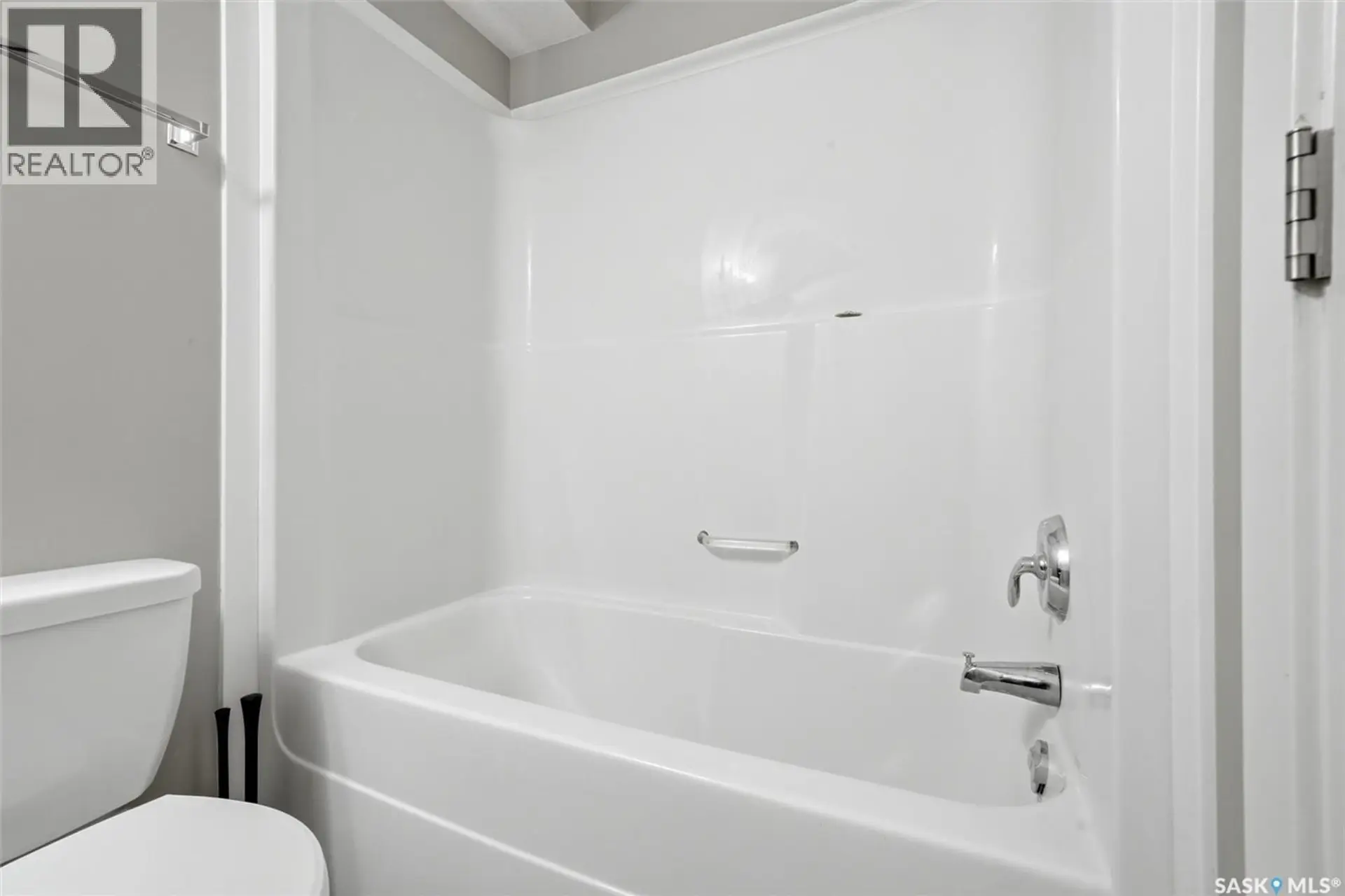 #30 5019 James Hill ROAD - Image 16