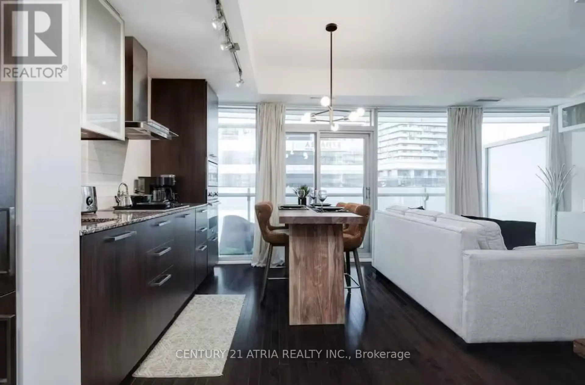 #512 14 YORK STREET - Image 6