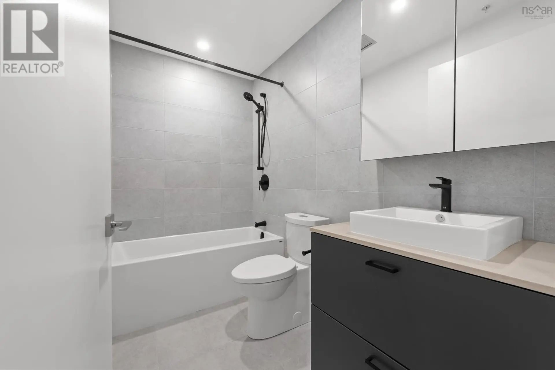 #308 5511 Bilby St - Image 8