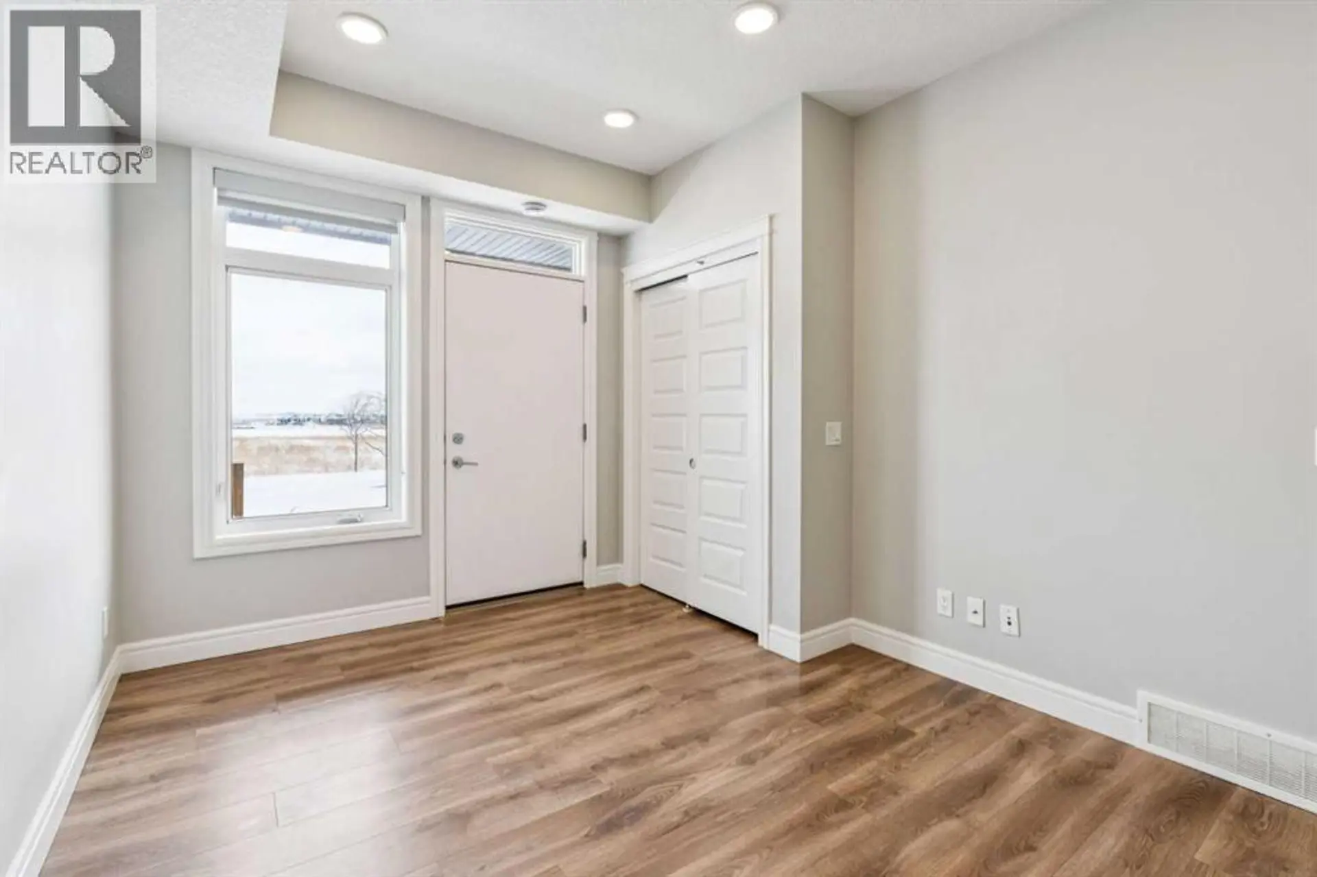 394 Seton Passage SE - Image 7
