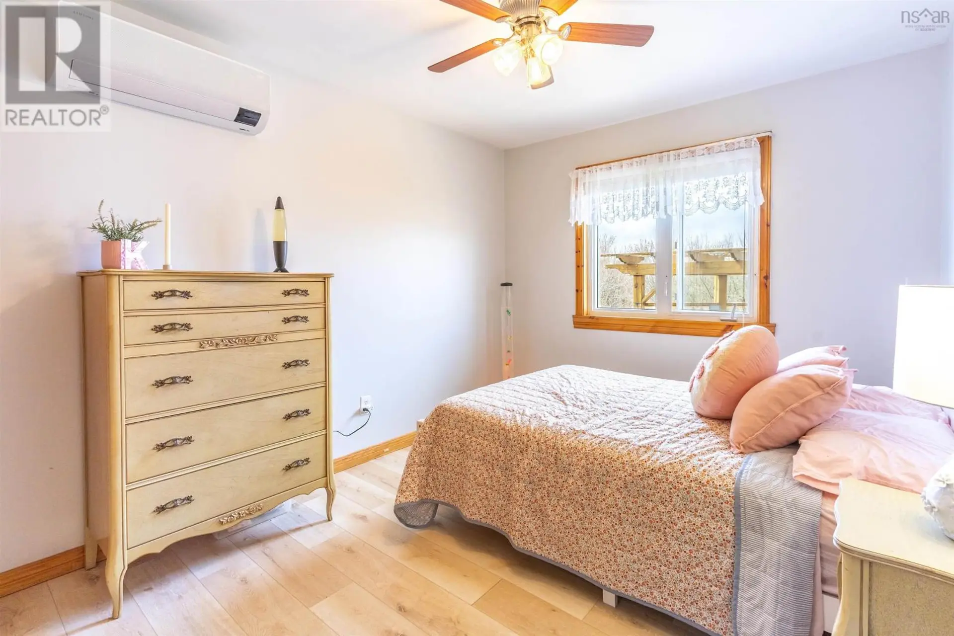 1242 George Street - Image 10