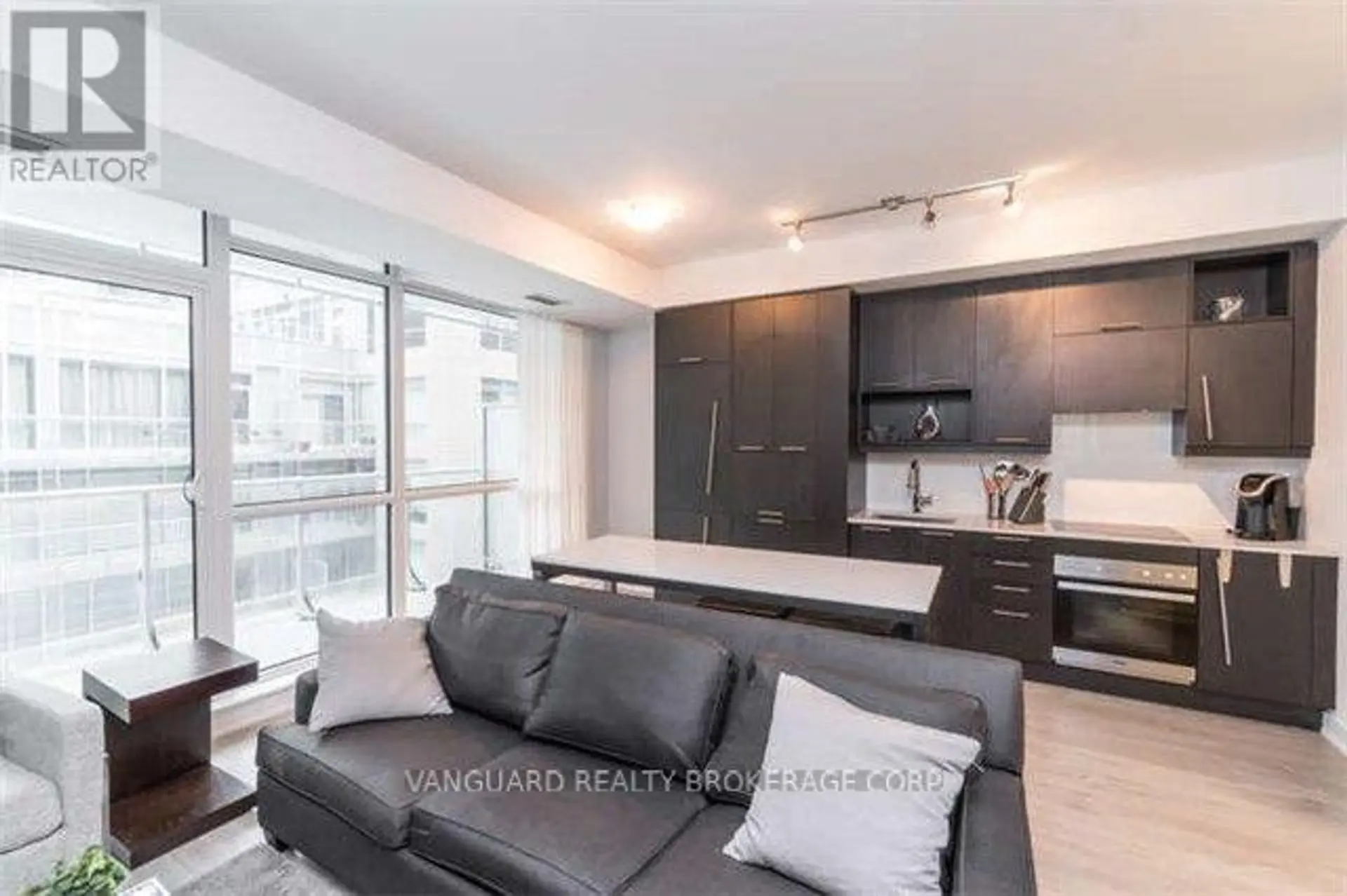 #513 199 RICHMOND STREET W - Image 14