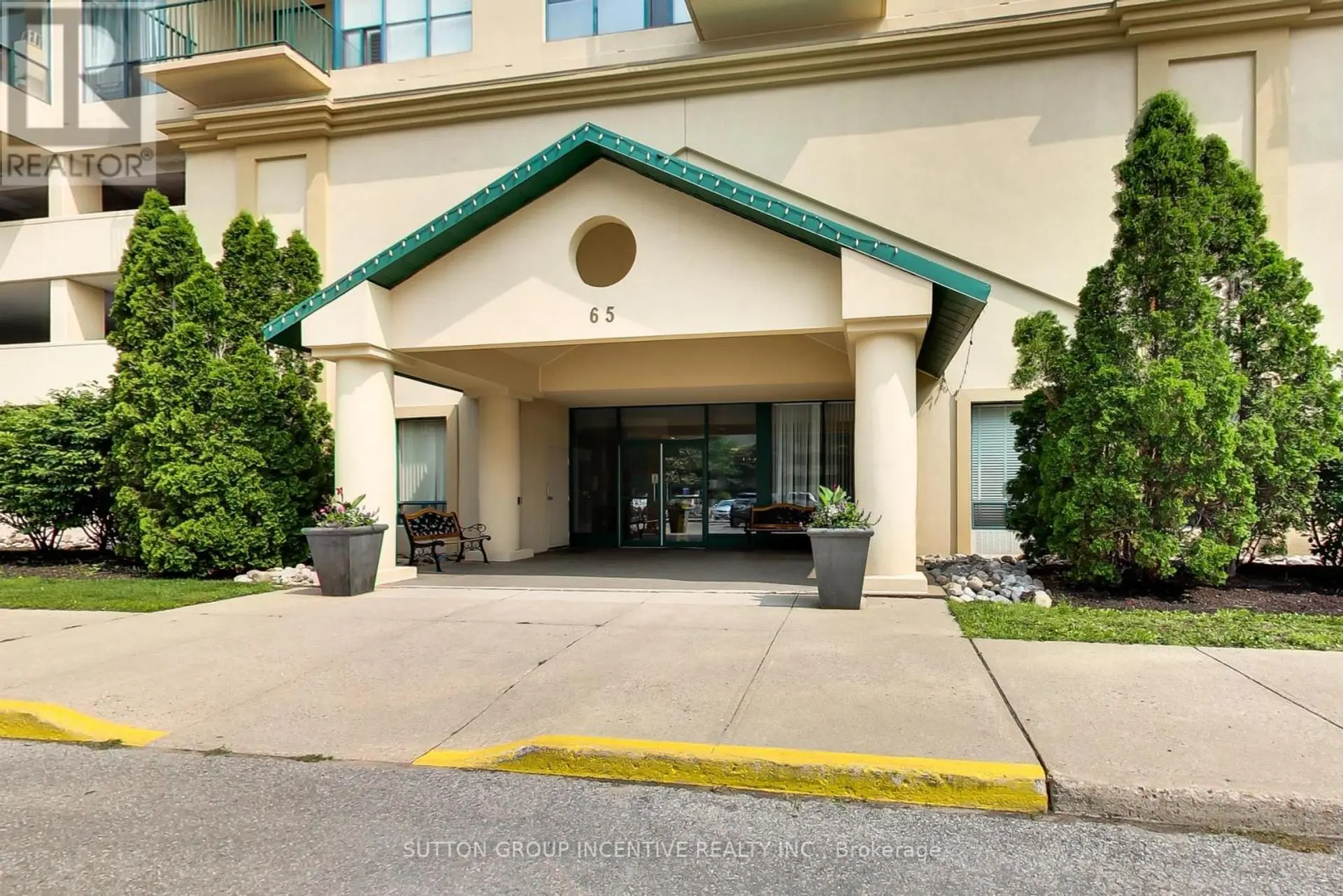 #111 65 ELLEN STREET - Image 9