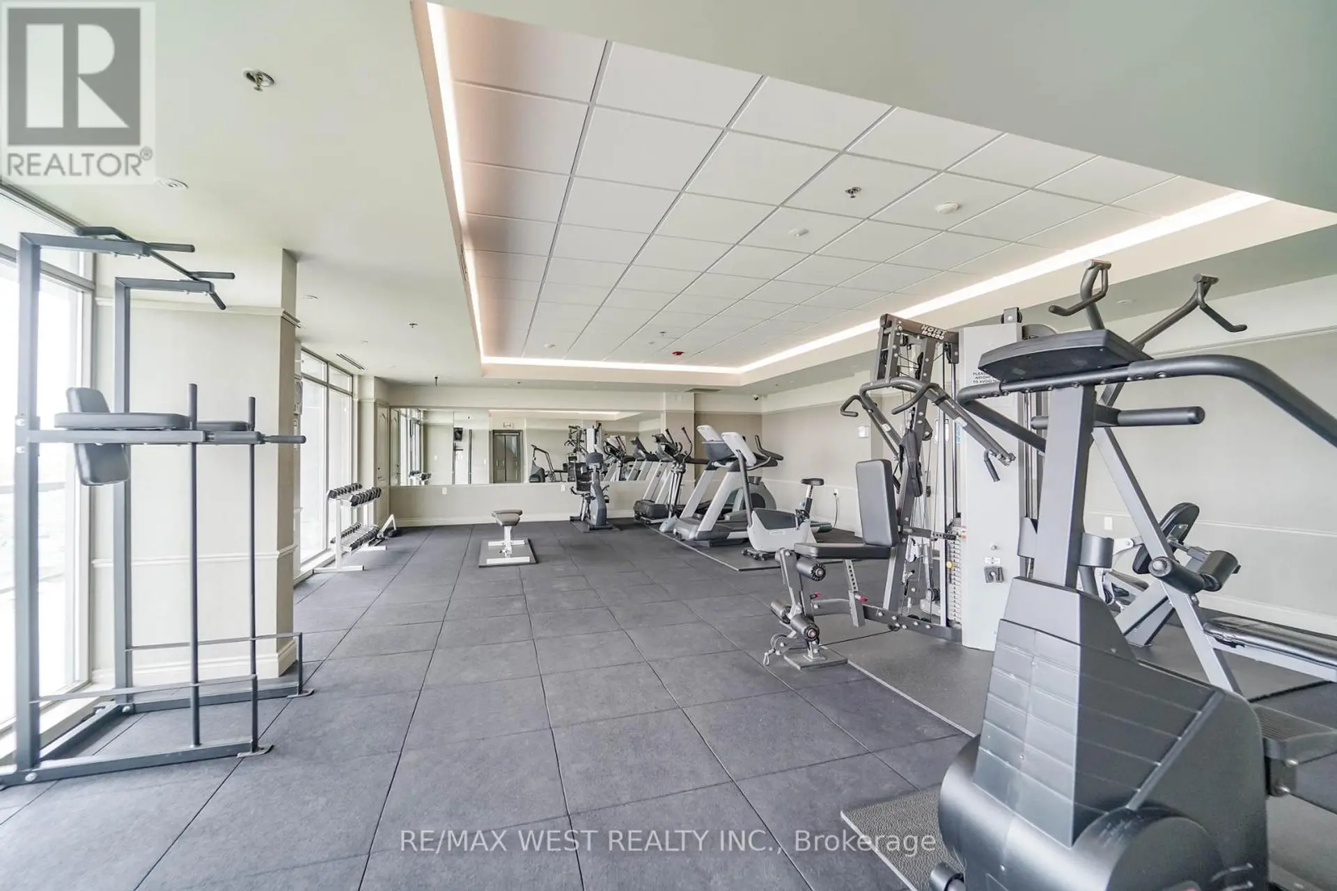 #208 1030 SHEPPARD AVENUE W - Image 9