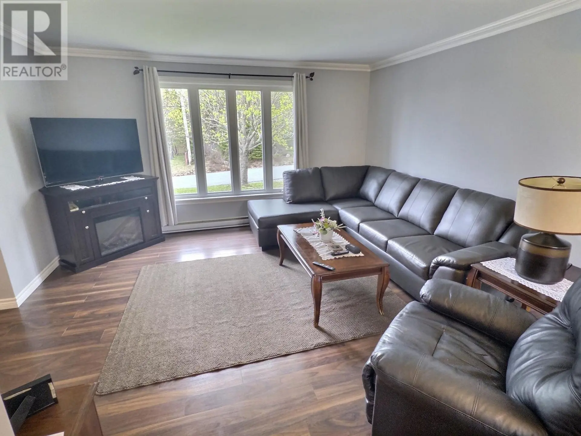 58 Daniels Crescent - Image 3